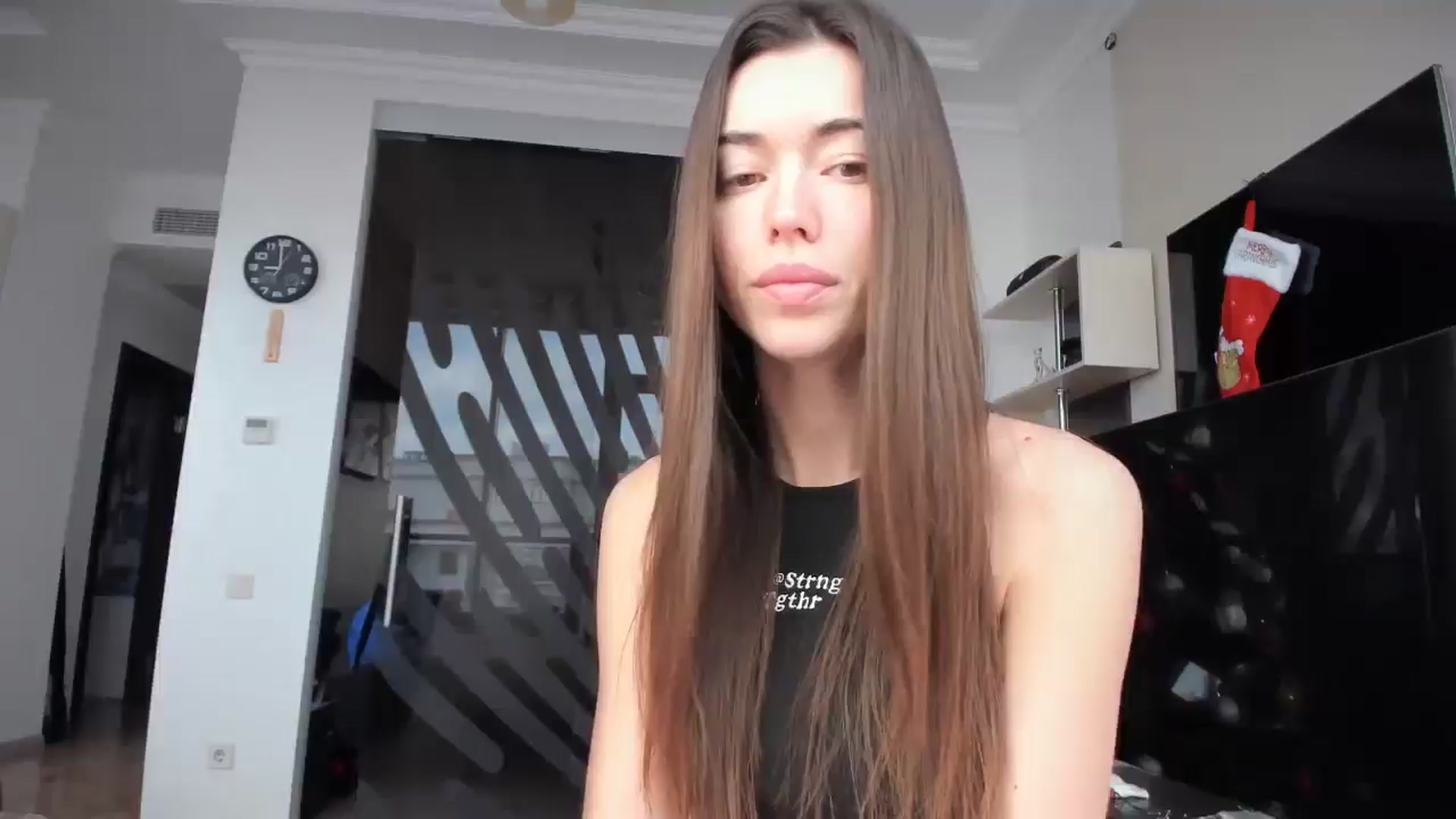 Gallery image thumbnail from laurensaenz's myfreecams stream on, 12/28/2025, 07:18 image 1 of 20