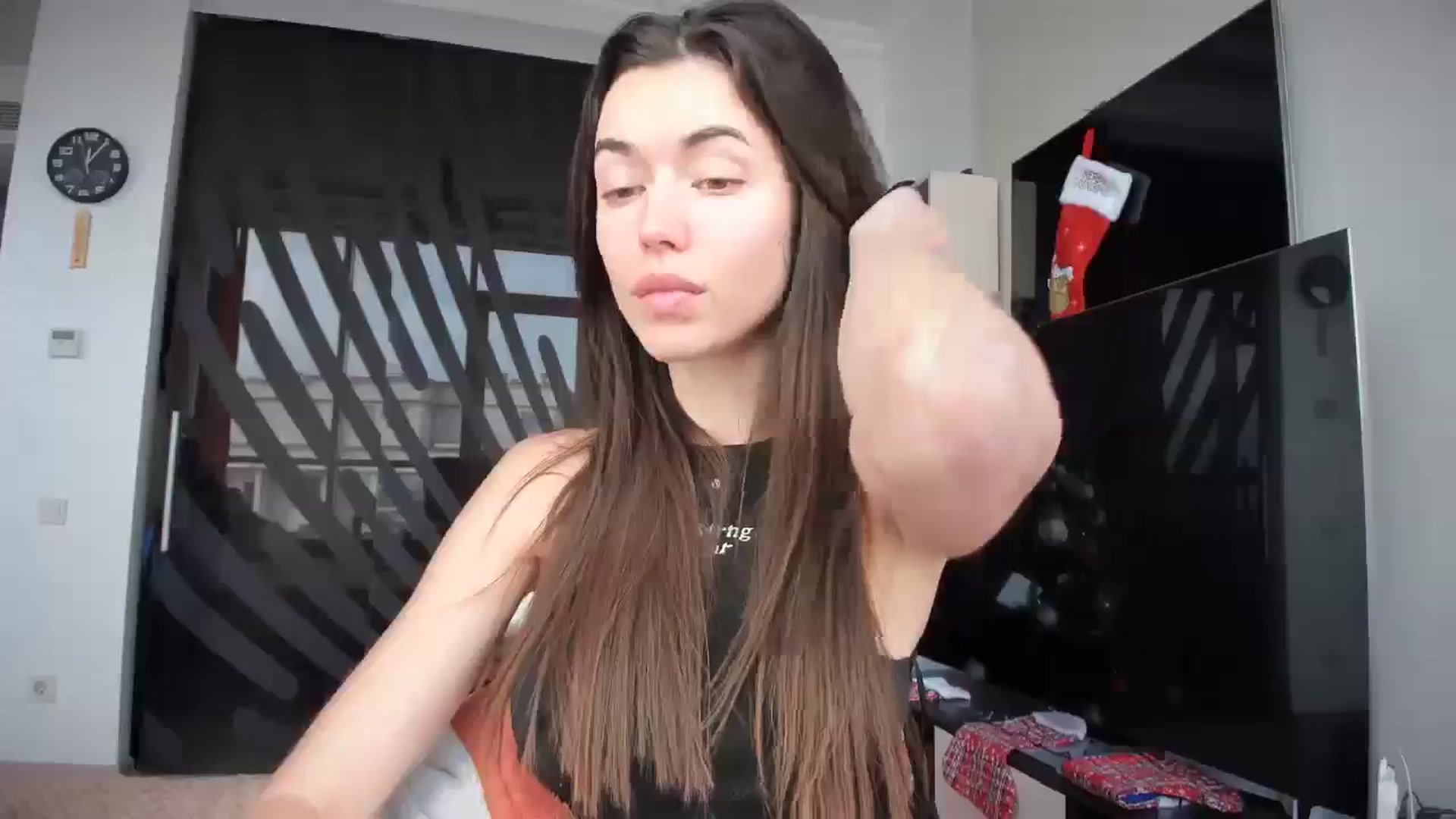 Gallery image thumbnail from laurensaenz's myfreecams stream on, 12/28/2025, 10:08 image 20 of 20
