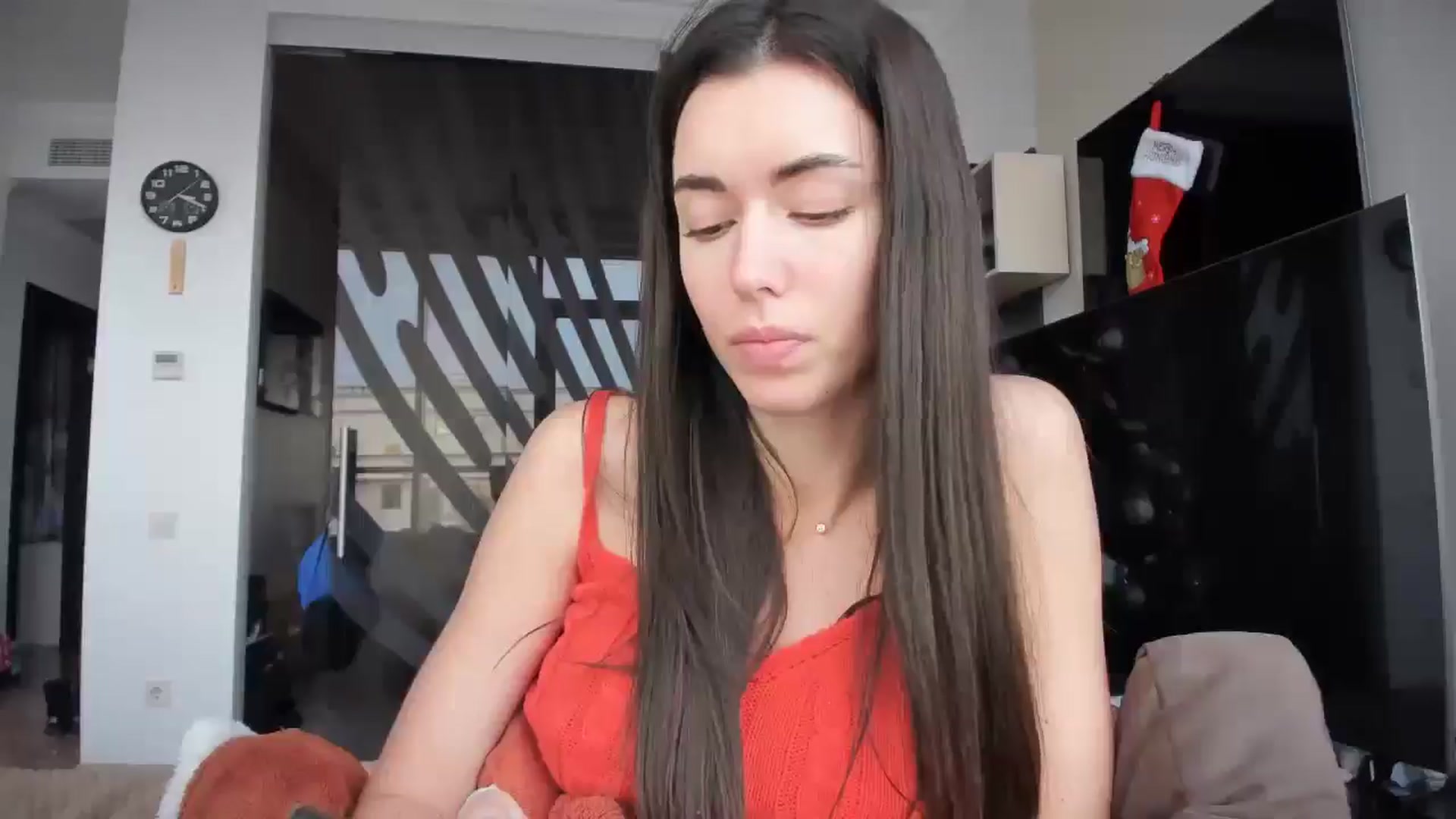 Gallery image thumbnail from laurensaenz's myfreecams stream on, 12/30/2025, 13:34 image 13 of 20