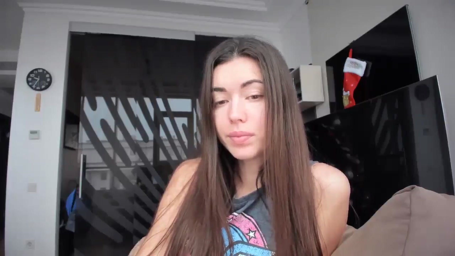 Gallery image thumbnail from laurensaenz's myfreecams stream on, 01/07/2026, 07:38 image 17 of 20