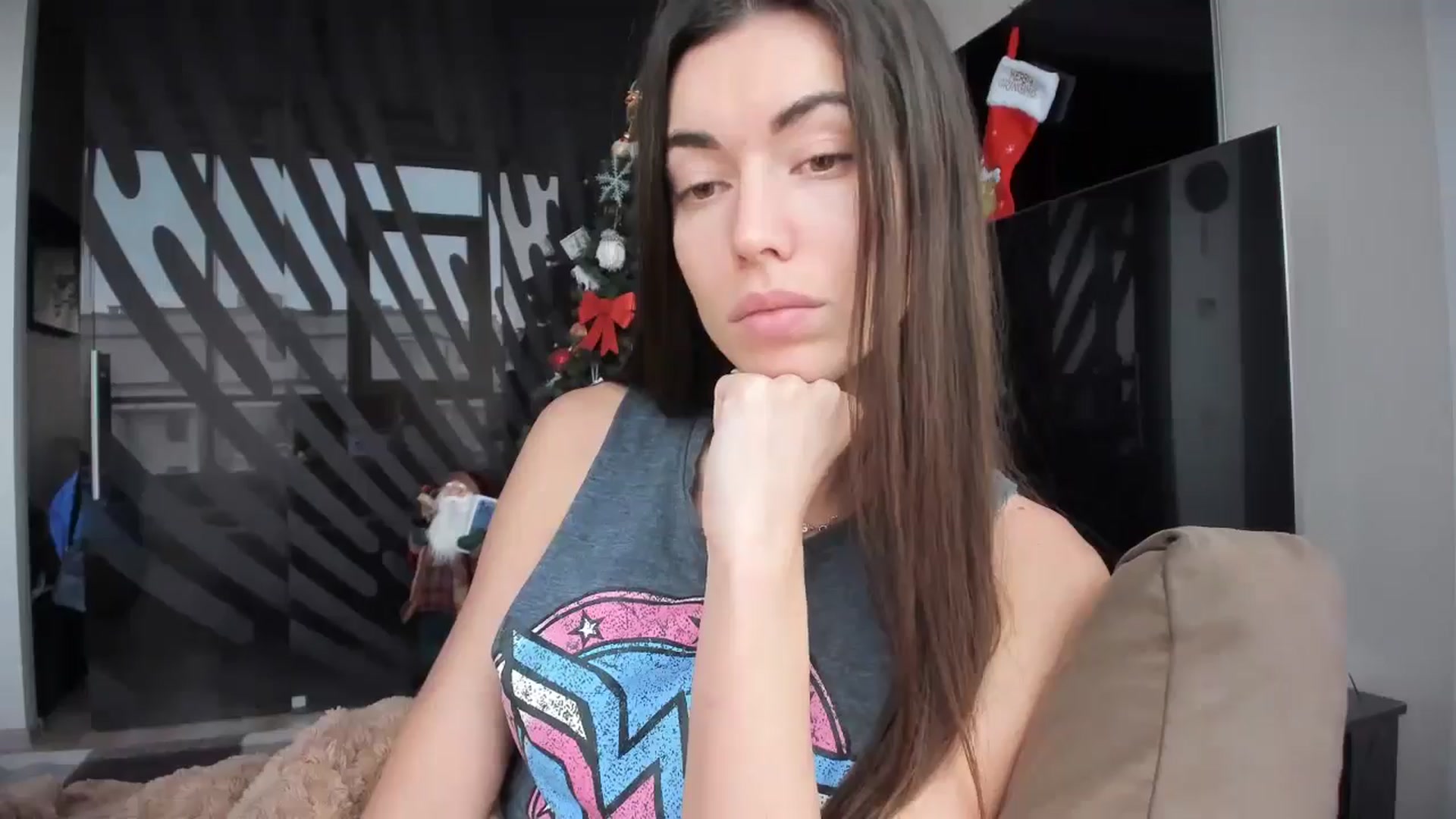 Gallery image thumbnail from laurensaenz's myfreecams stream on, 01/07/2026, 08:32 image 3 of 20