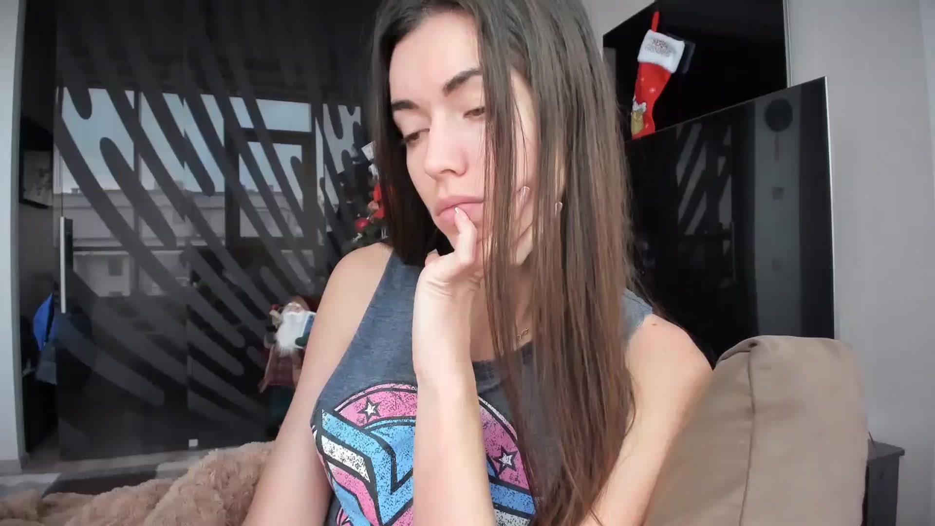 Gallery image thumbnail from laurensaenz's myfreecams stream on, 01/07/2026, 08:32 image 8 of 20