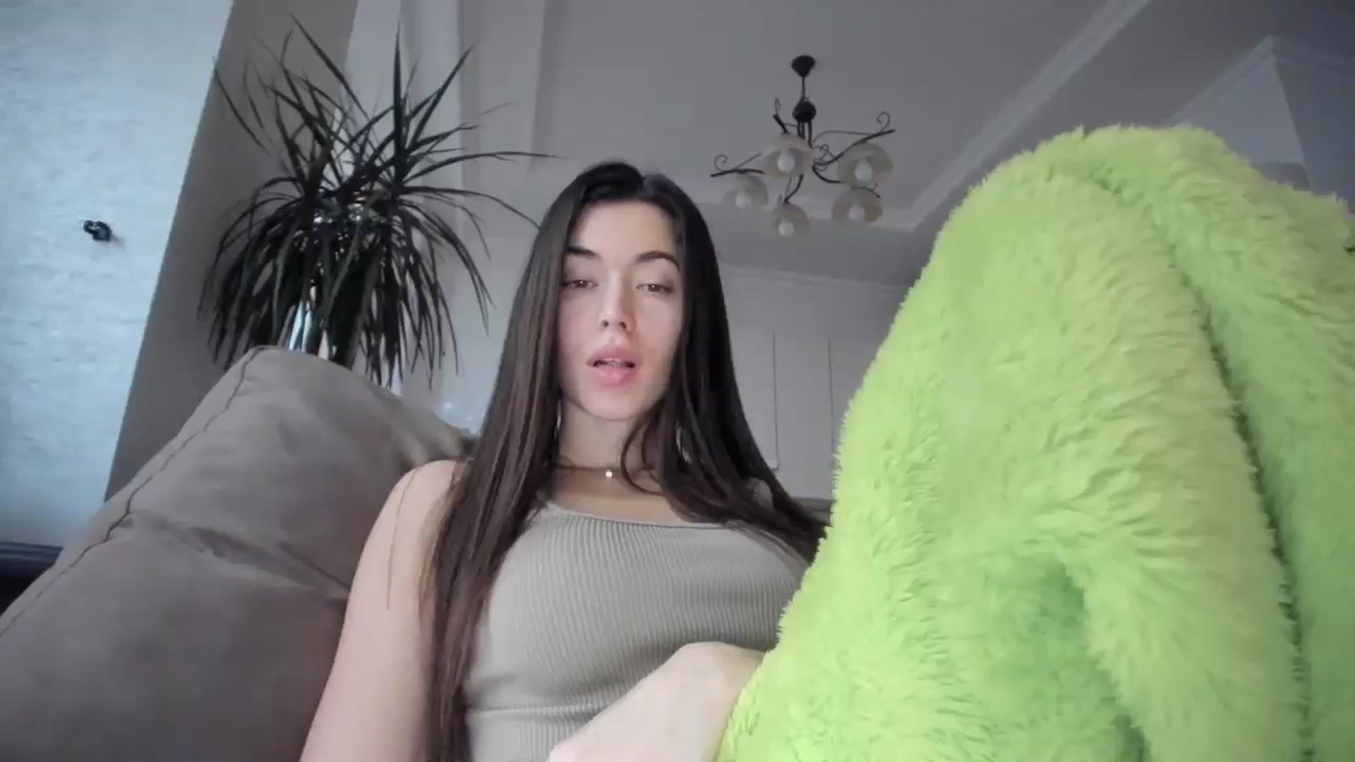 Gallery image thumbnail from laurensaenz's myfreecams stream on, 01/08/2026, 08:11 image 7 of 20