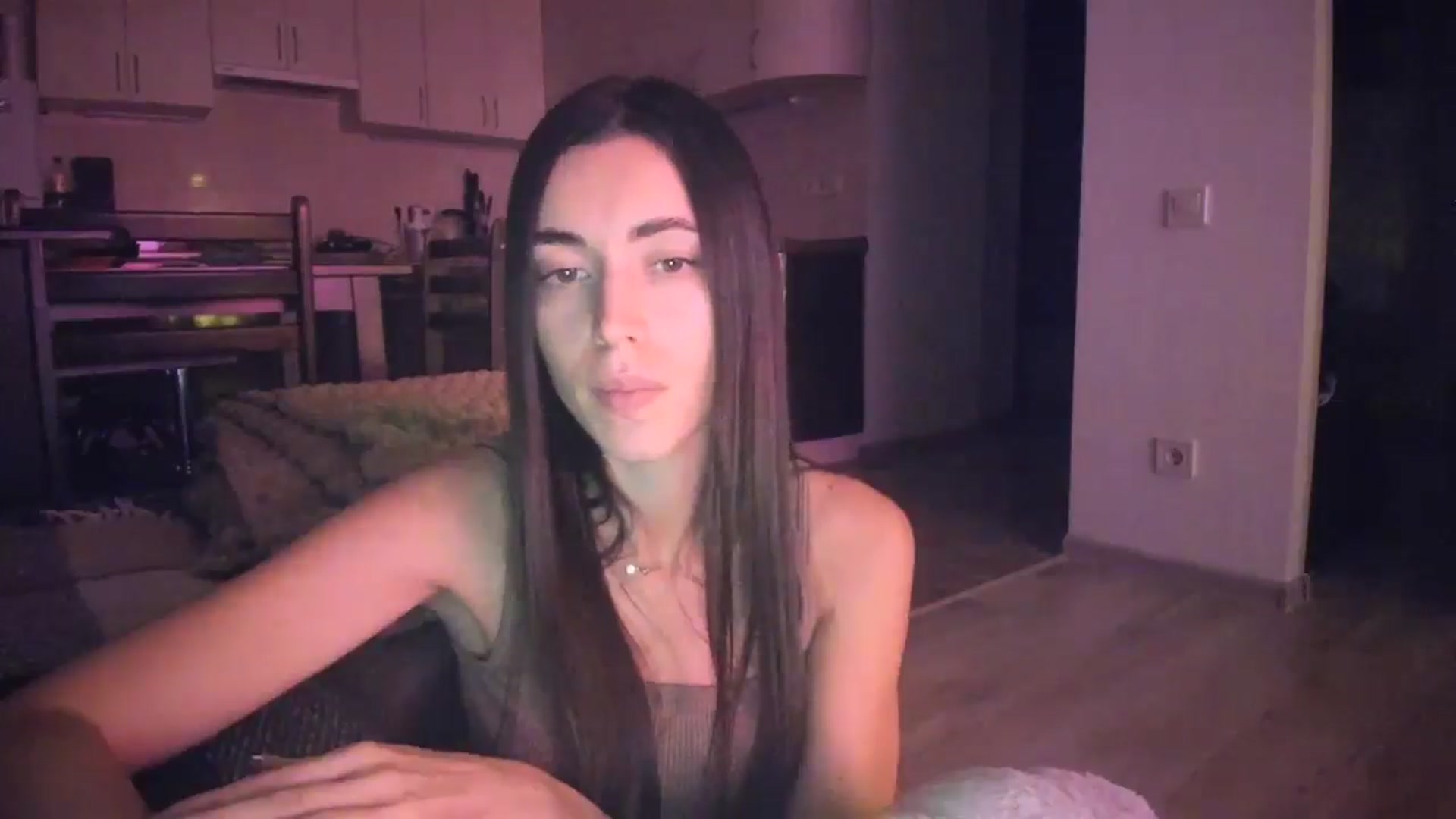 Gallery image thumbnail from laurensaenz's myfreecams stream on, 01/08/2026, 16:34 image 6 of 20