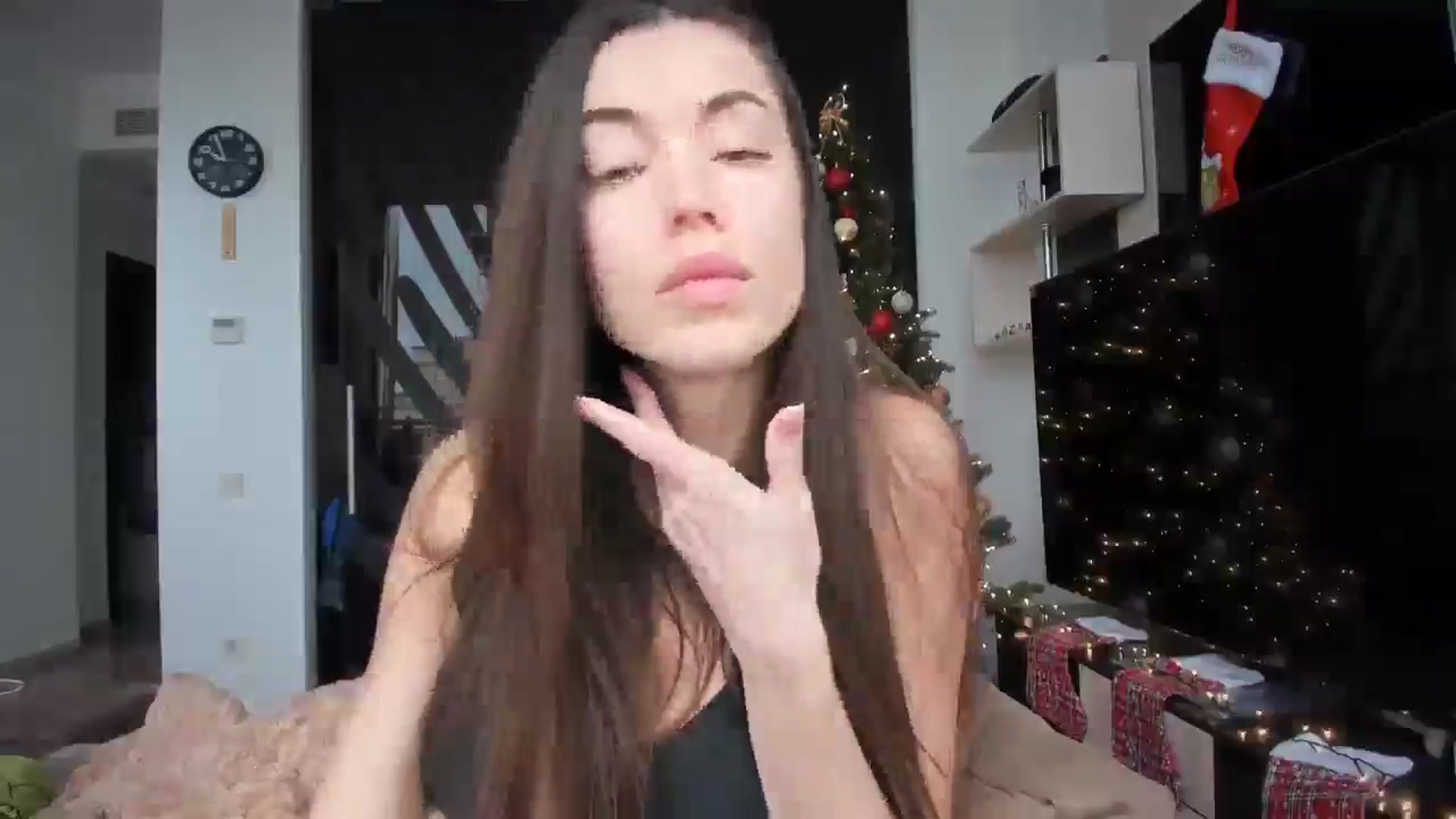Gallery image thumbnail from laurensaenz's myfreecams stream on, 01/09/2026, 08:00 image 20 of 20