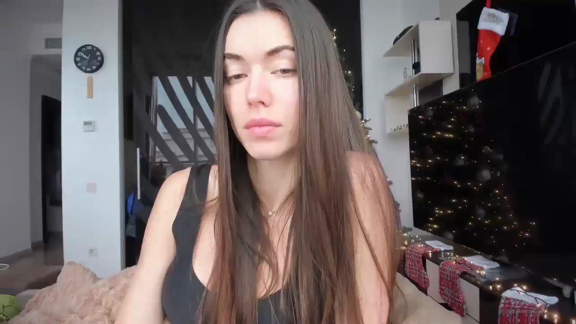 Gallery image thumbnail from laurensaenz's myfreecams stream on, 01/09/2026, 08:00 image 17 of 20