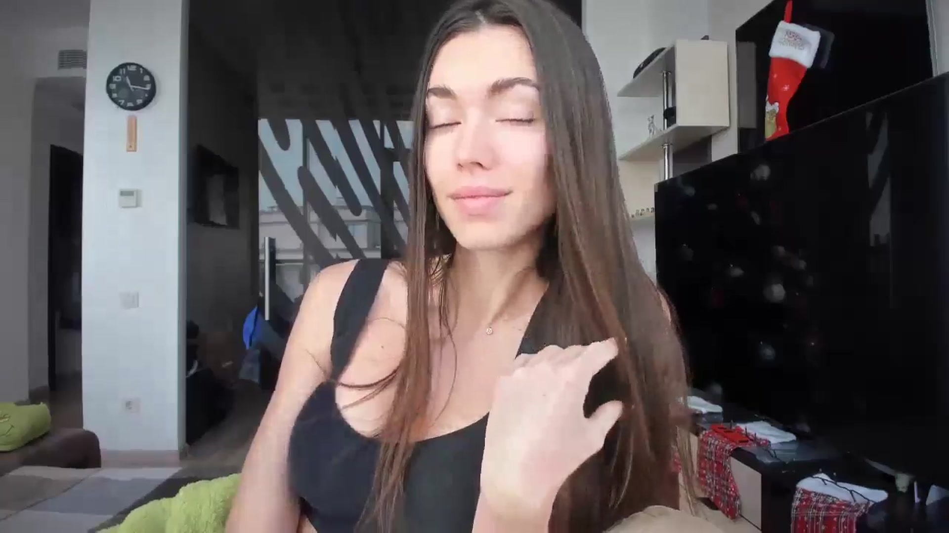 Gallery image thumbnail from laurensaenz's myfreecams stream on, 01/09/2026, 09:18 image 20 of 20