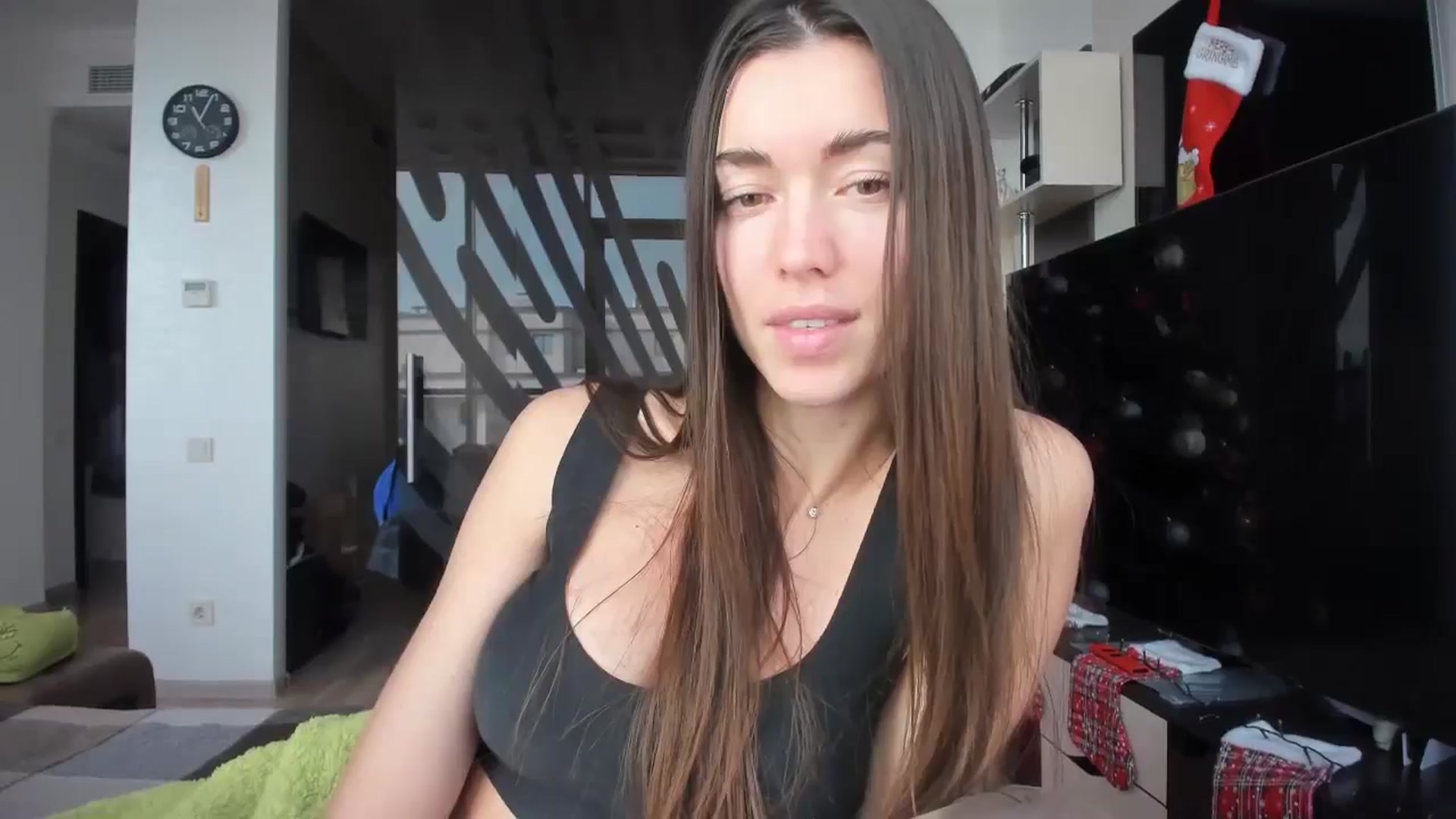 Gallery image thumbnail from laurensaenz's myfreecams stream on, 01/09/2026, 09:18 image 2 of 20