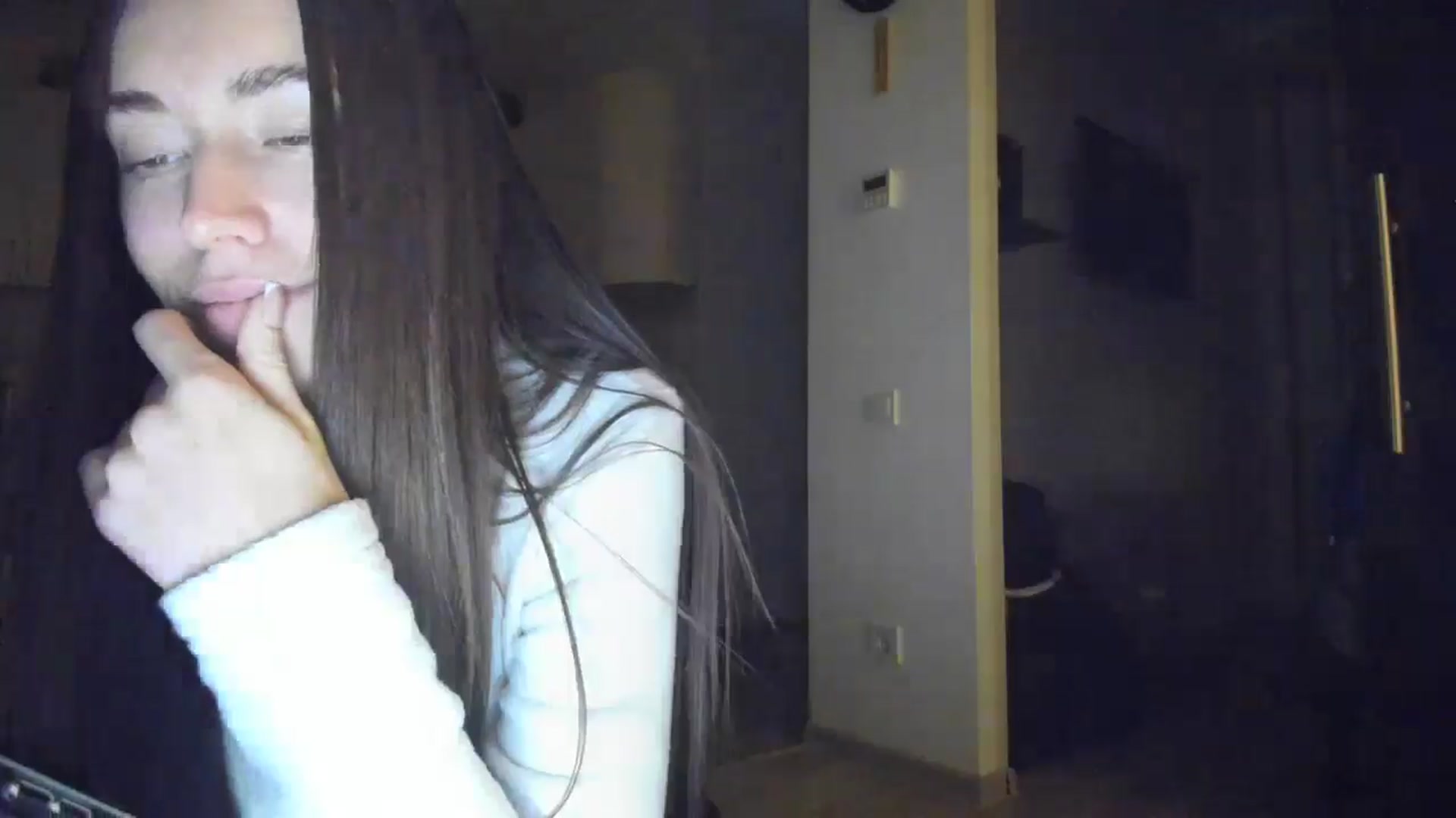 Gallery image thumbnail from laurensaenz's myfreecams stream on, 01/10/2026, 18:59 image 18 of 20