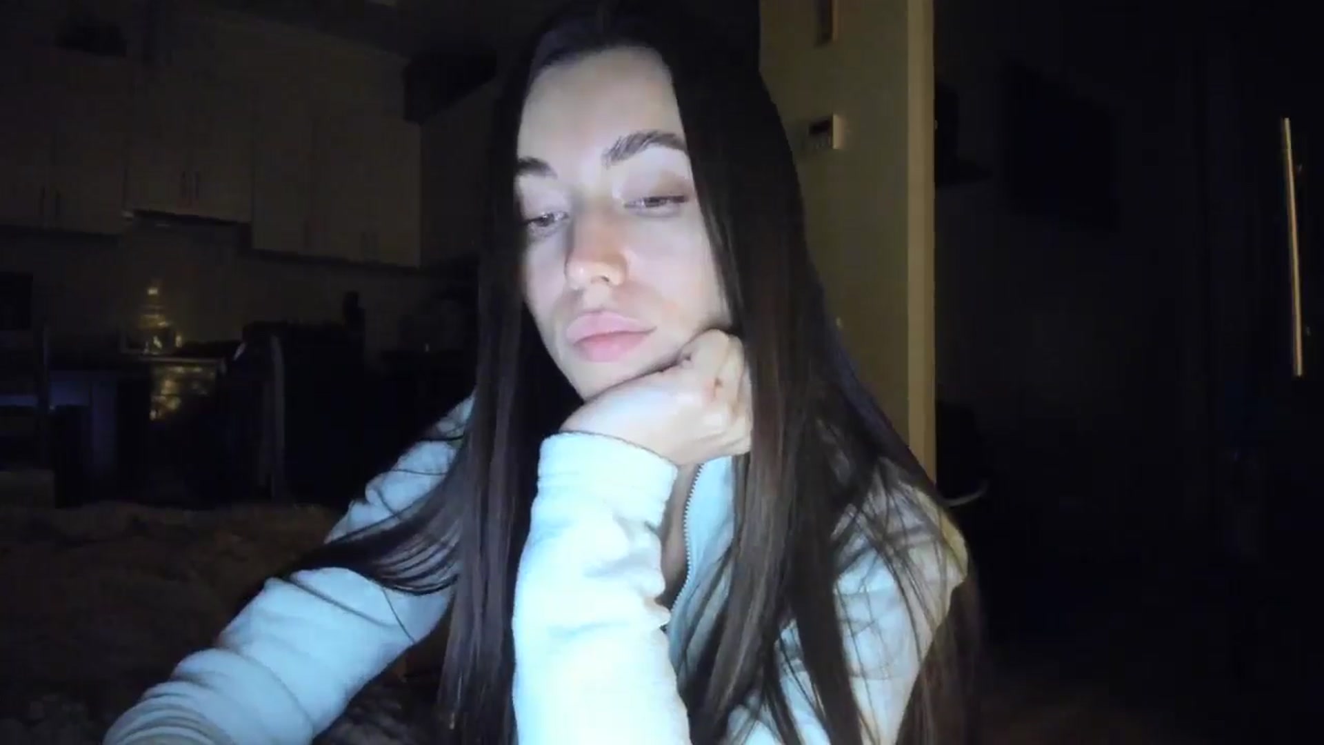 Gallery image thumbnail from laurensaenz's myfreecams stream on, 01/10/2026, 18:59 image 16 of 20