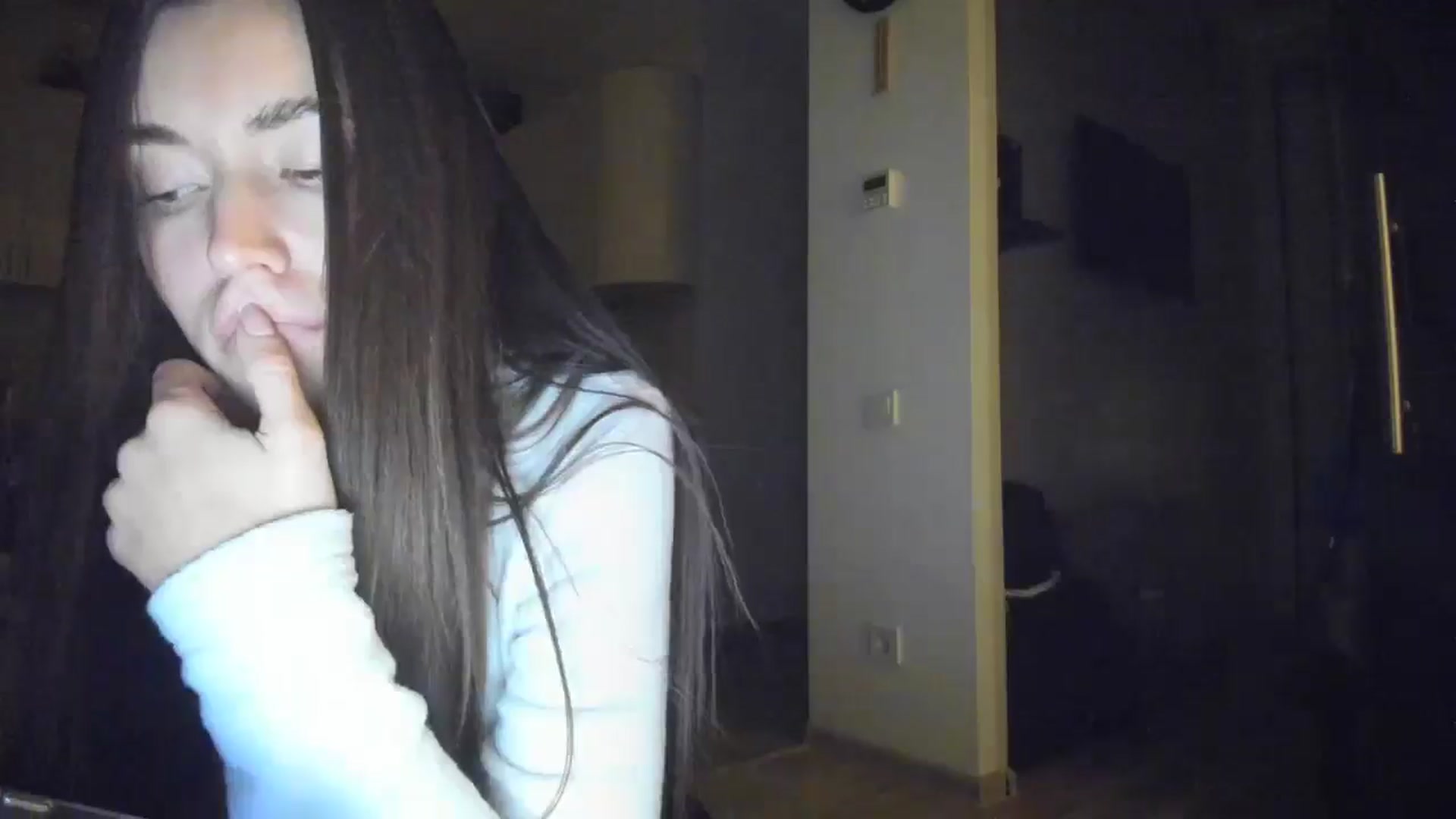 Gallery image thumbnail from laurensaenz's myfreecams stream on, 01/10/2026, 18:59 image 19 of 20