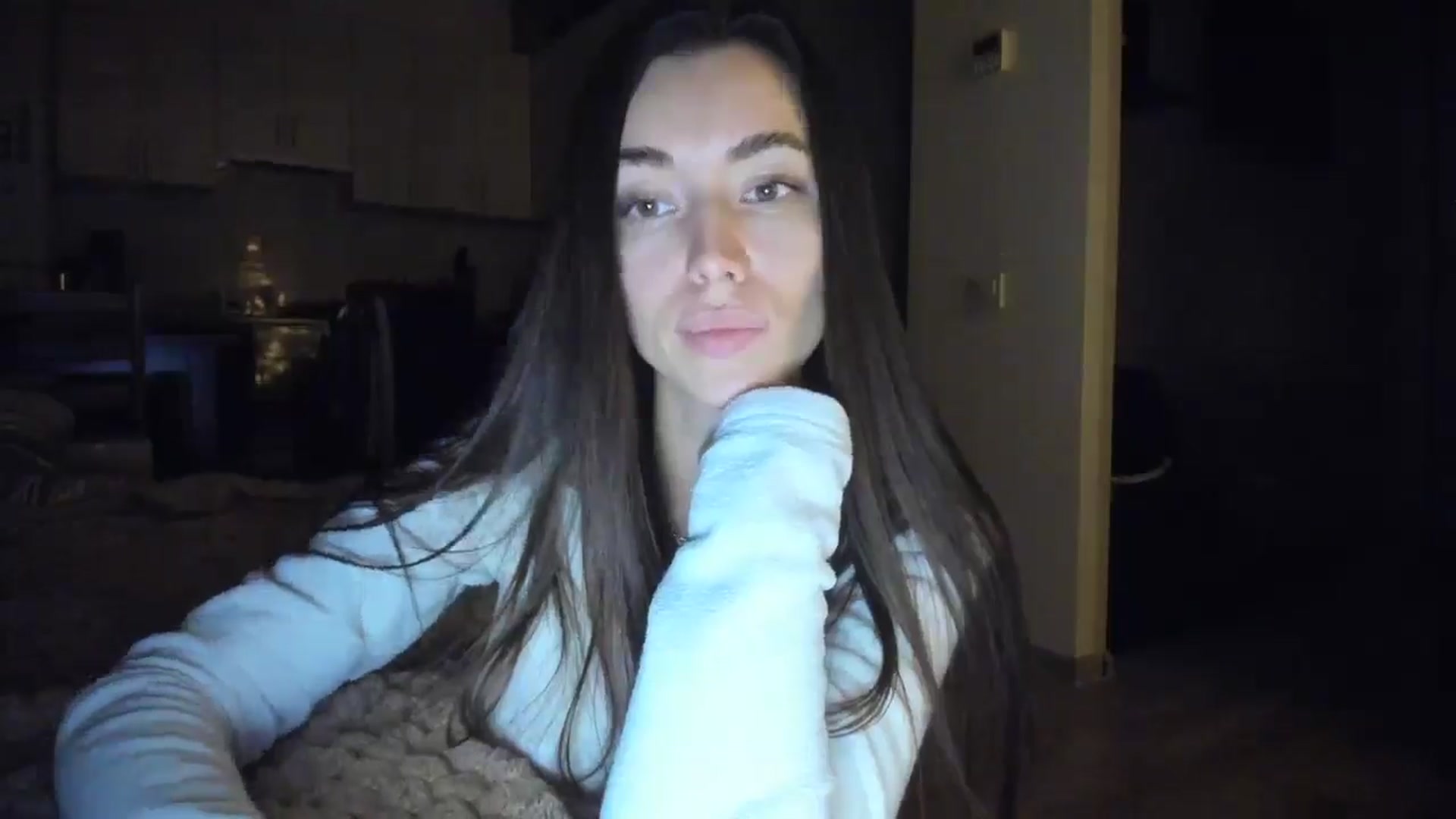 Gallery image thumbnail from laurensaenz's myfreecams stream on, 01/10/2026, 18:59 image 11 of 20