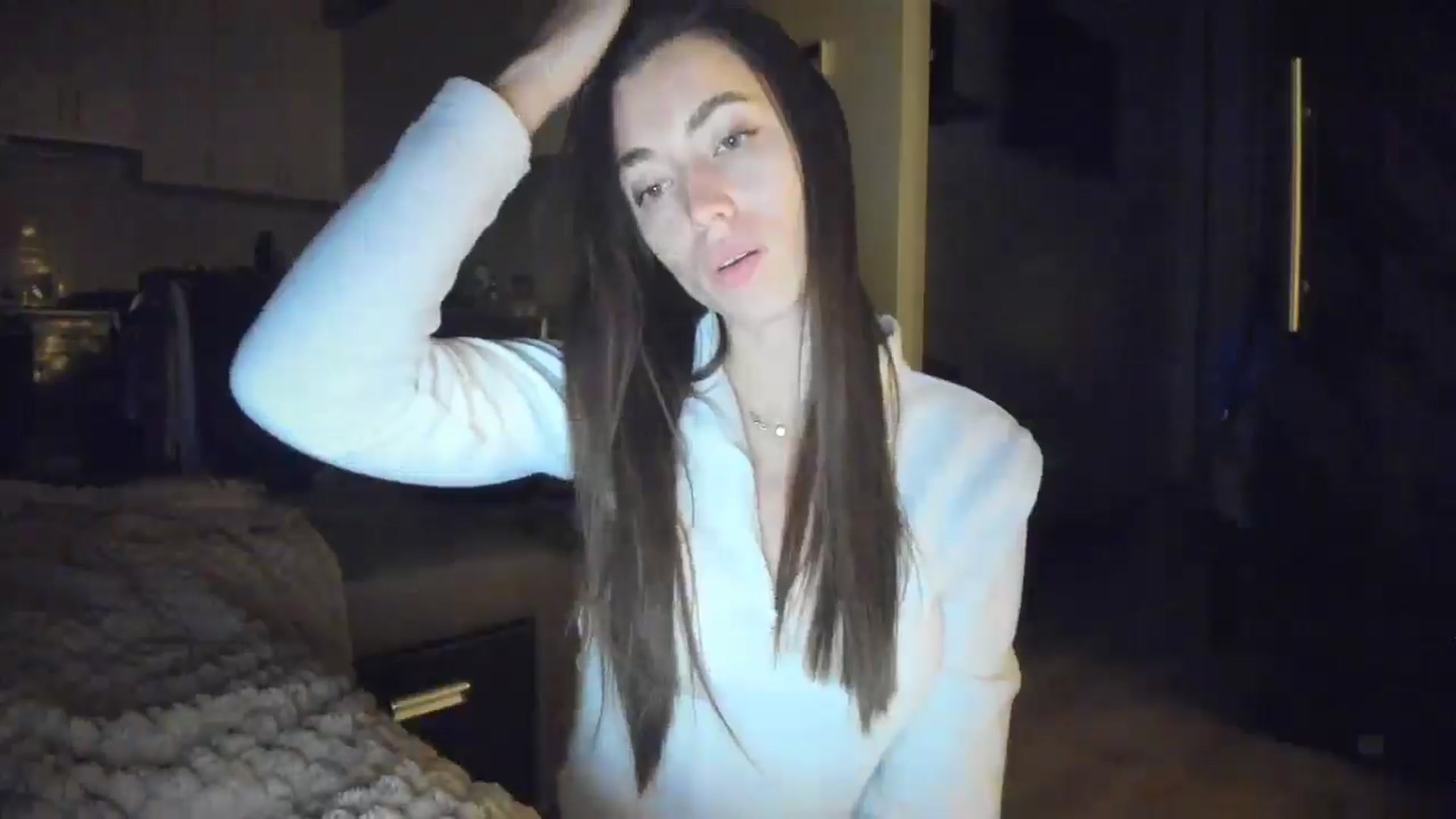 Gallery image thumbnail from laurensaenz's myfreecams stream on, 01/10/2026, 18:59 image 3 of 20