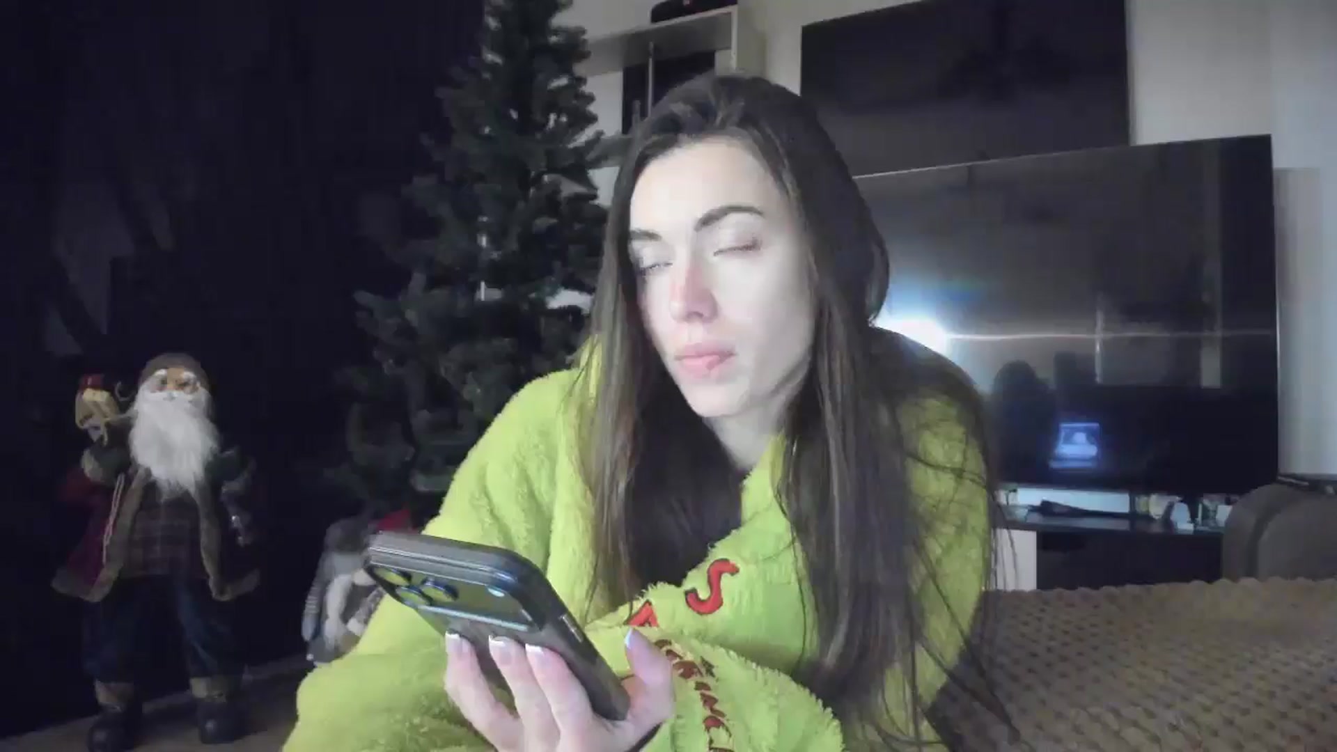 Gallery image thumbnail from laurensaenz's myfreecams stream on, 01/14/2026, 16:22 image 7 of 20