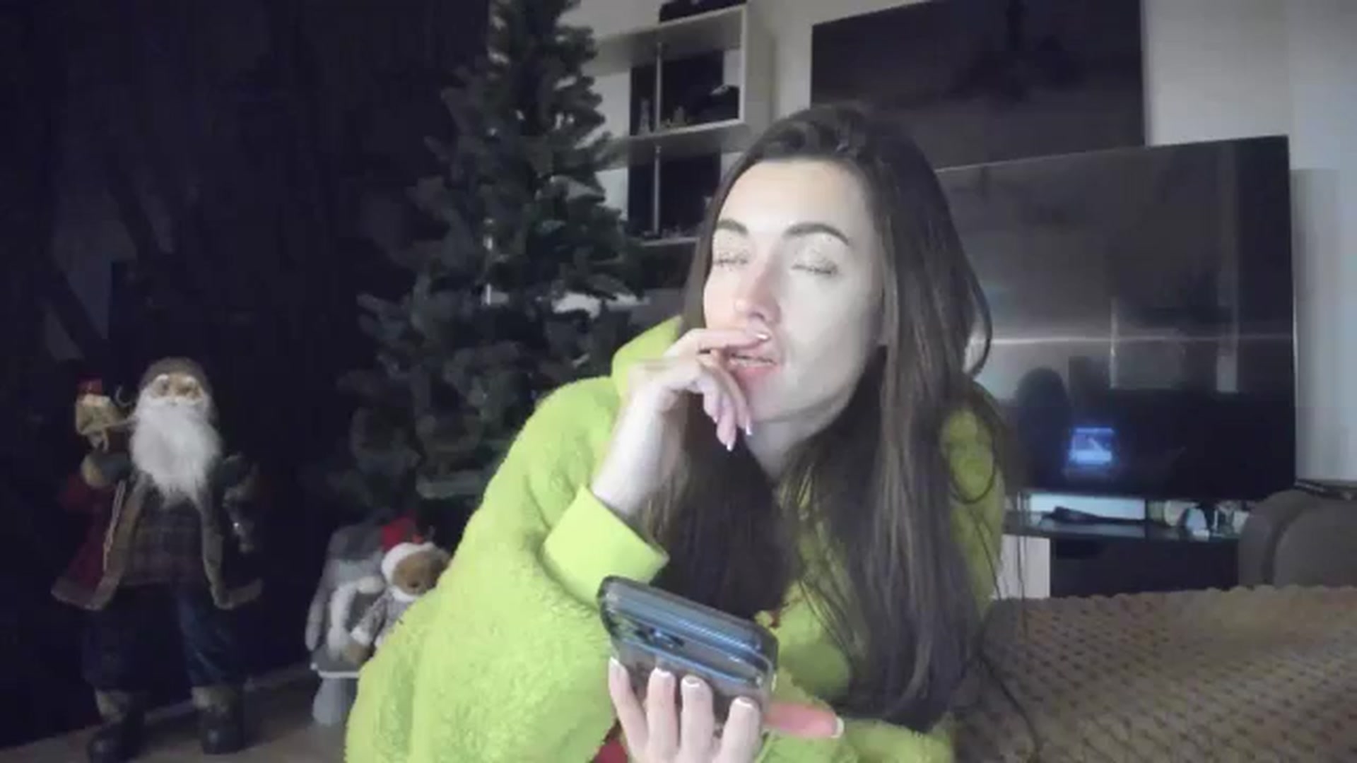 Gallery image thumbnail from laurensaenz's myfreecams stream on, 01/14/2026, 16:22 image 18 of 20
