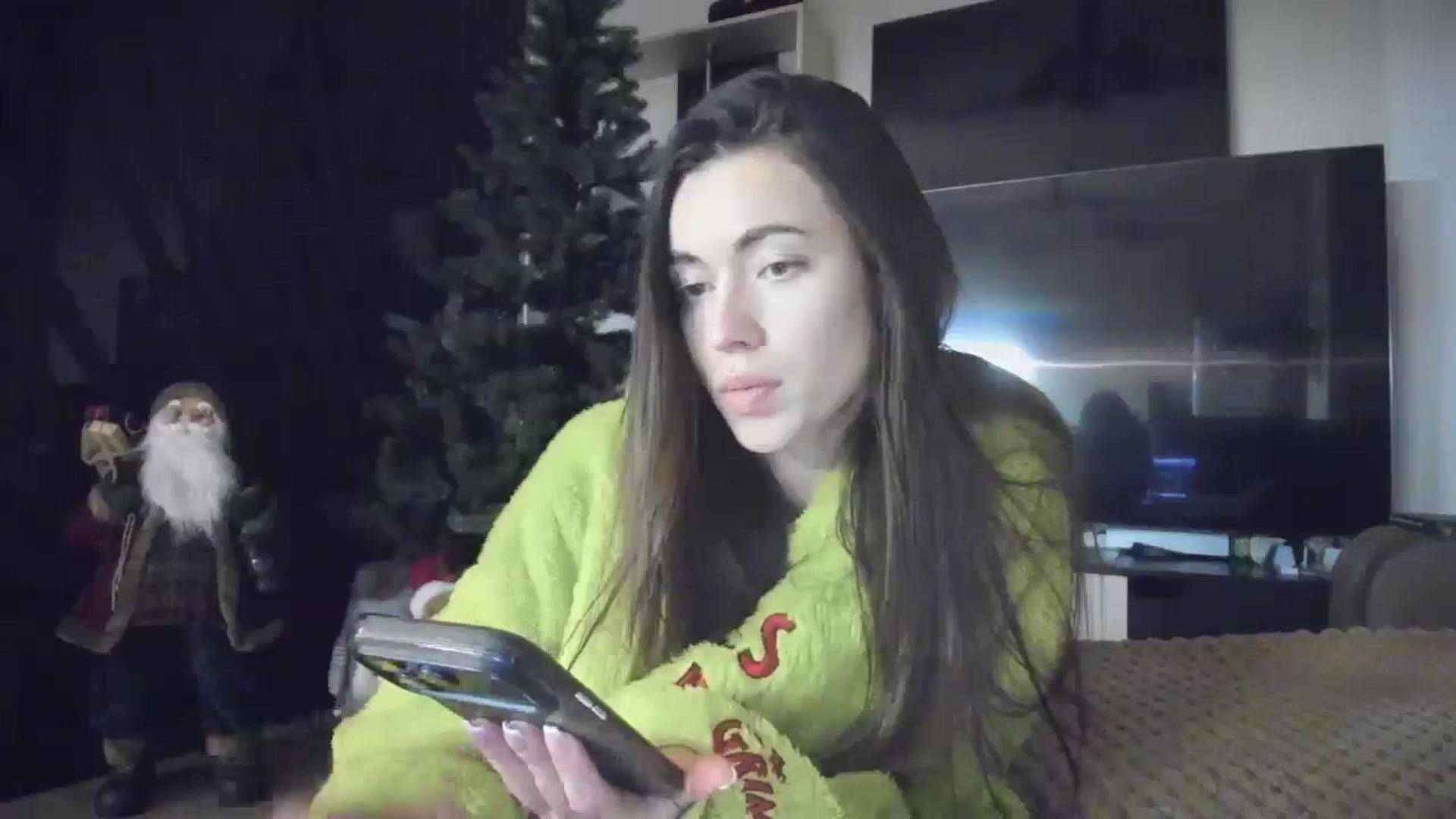 Gallery image thumbnail from laurensaenz's myfreecams stream on, 01/14/2026, 16:22 image 2 of 20