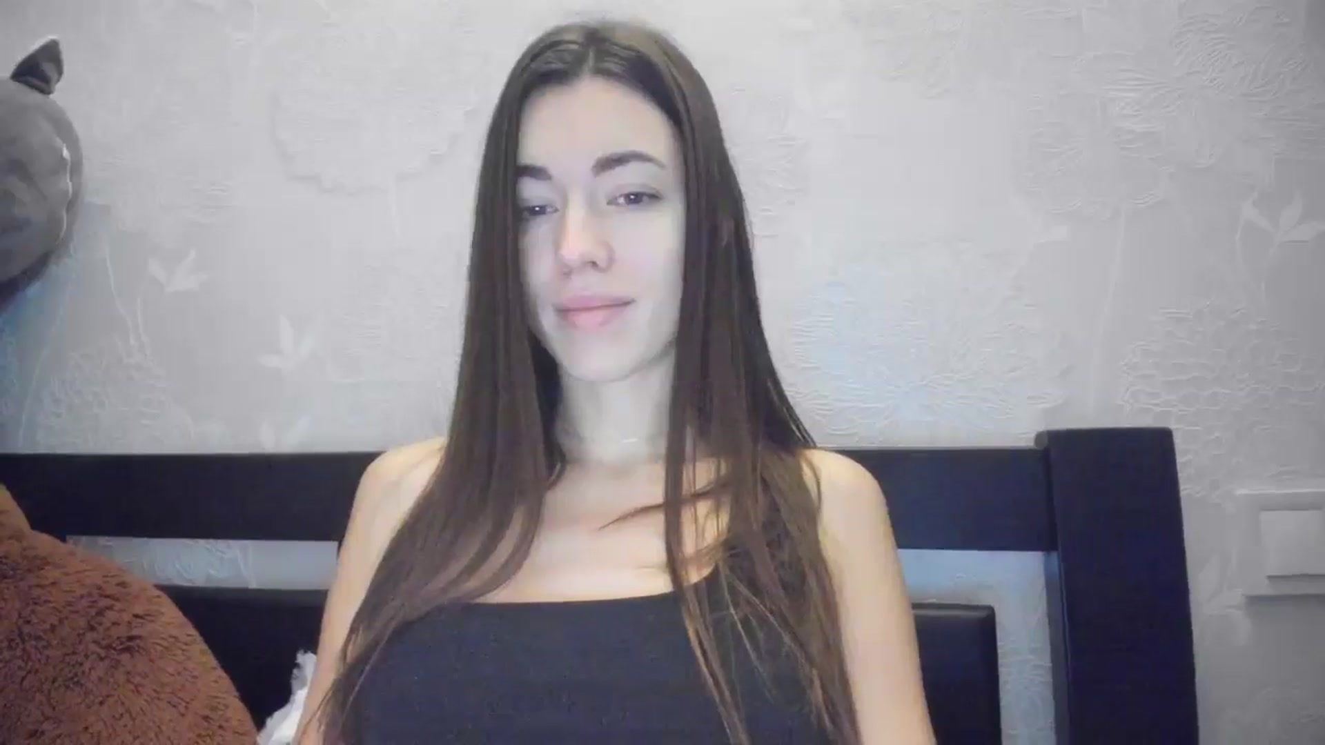 Gallery image thumbnail from laurensaenz's myfreecams stream on, 01/25/2026, 07:56 image 5 of 20
