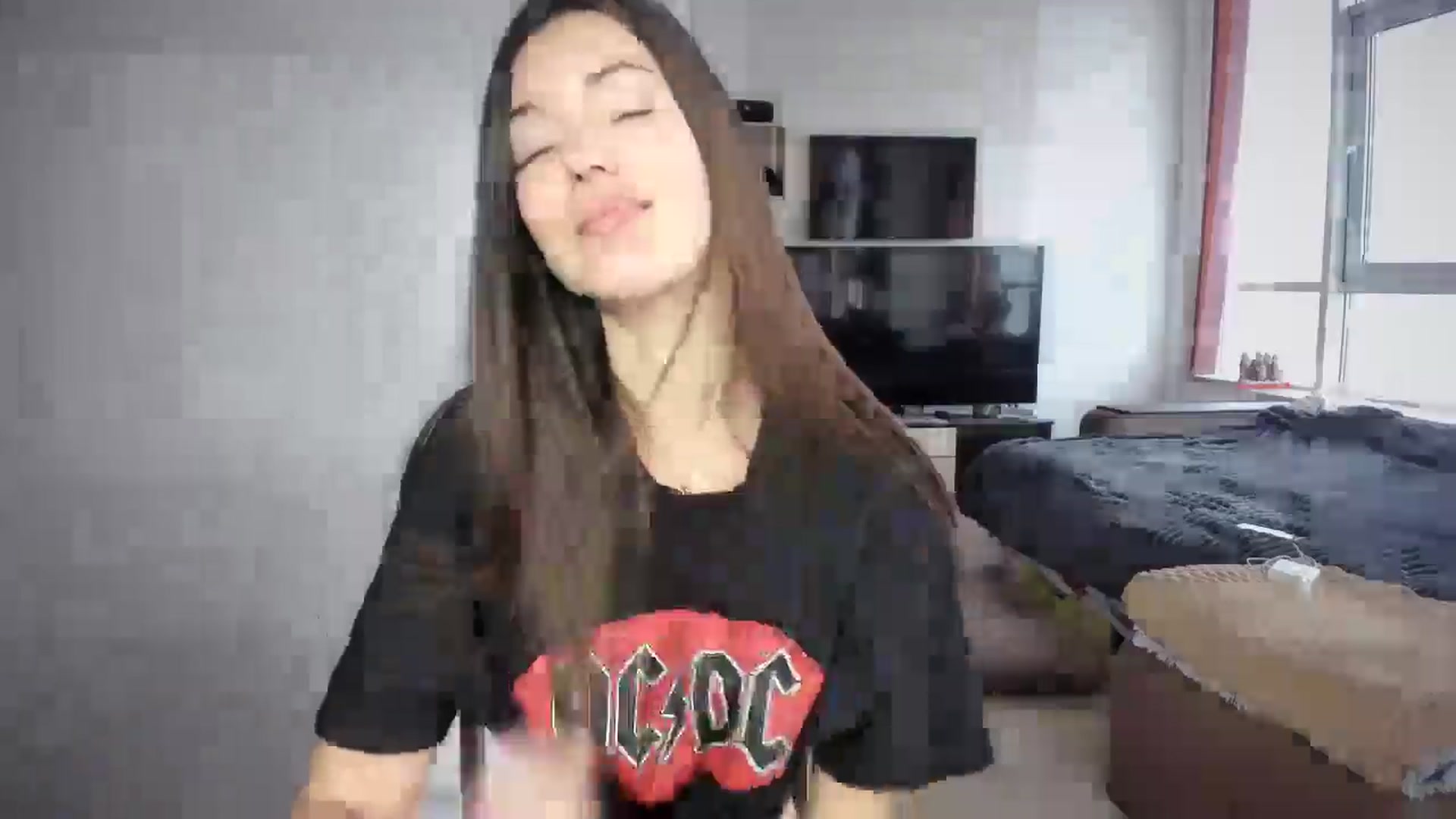 Gallery image thumbnail from laurensaenz's myfreecams stream on, 01/26/2026, 08:51 image 14 of 20