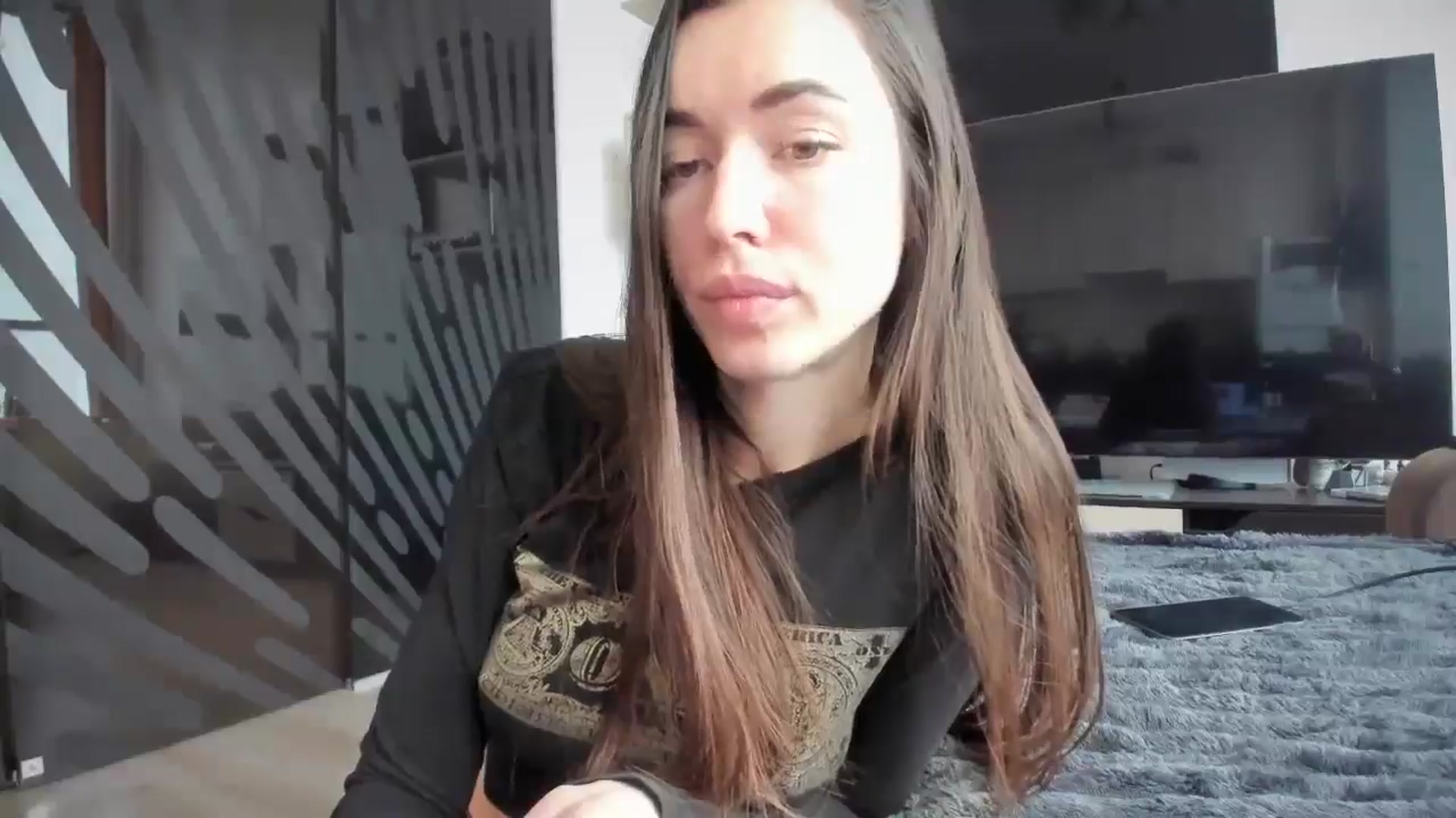 Gallery image thumbnail from laurensaenz's myfreecams stream on, 01/27/2026, 07:18 image 18 of 20