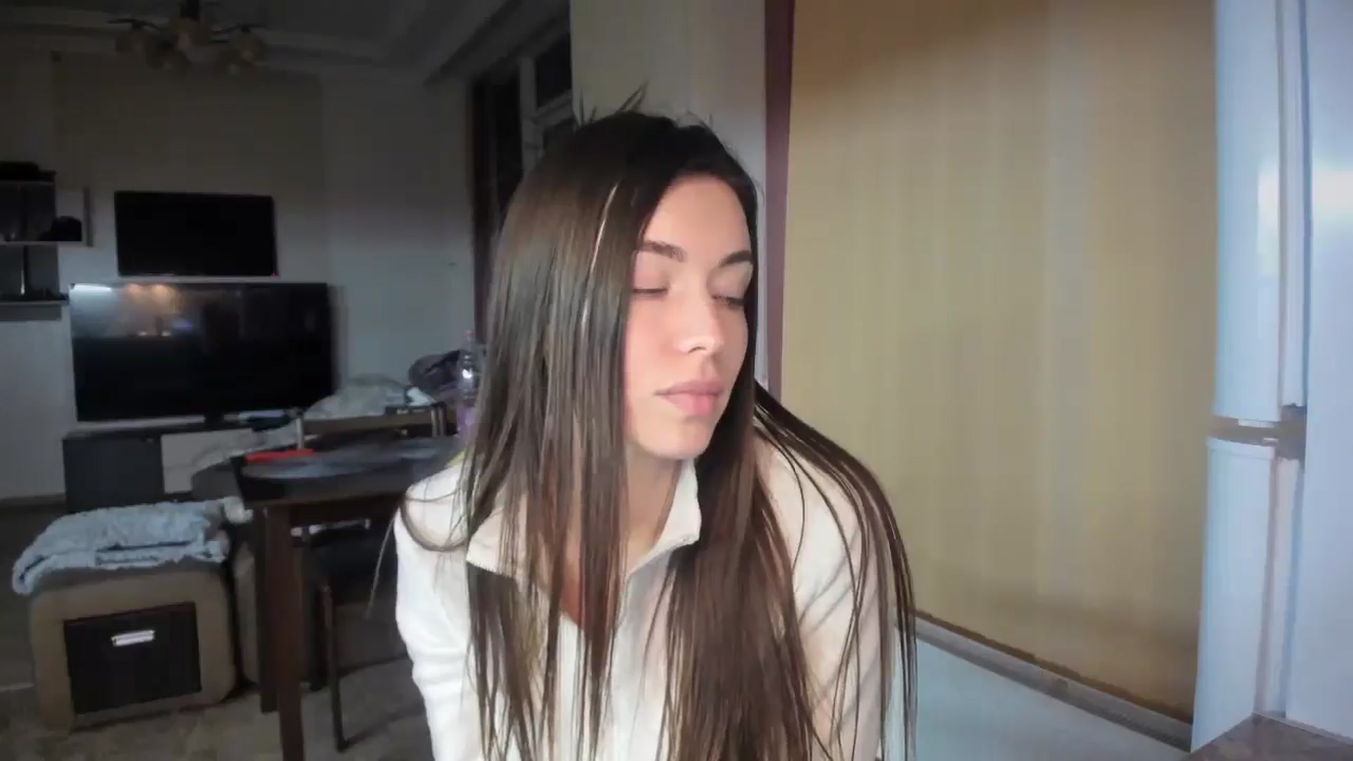 Gallery image thumbnail from laurensaenz's myfreecams stream on, 01/29/2026, 16:33 image 19 of 20