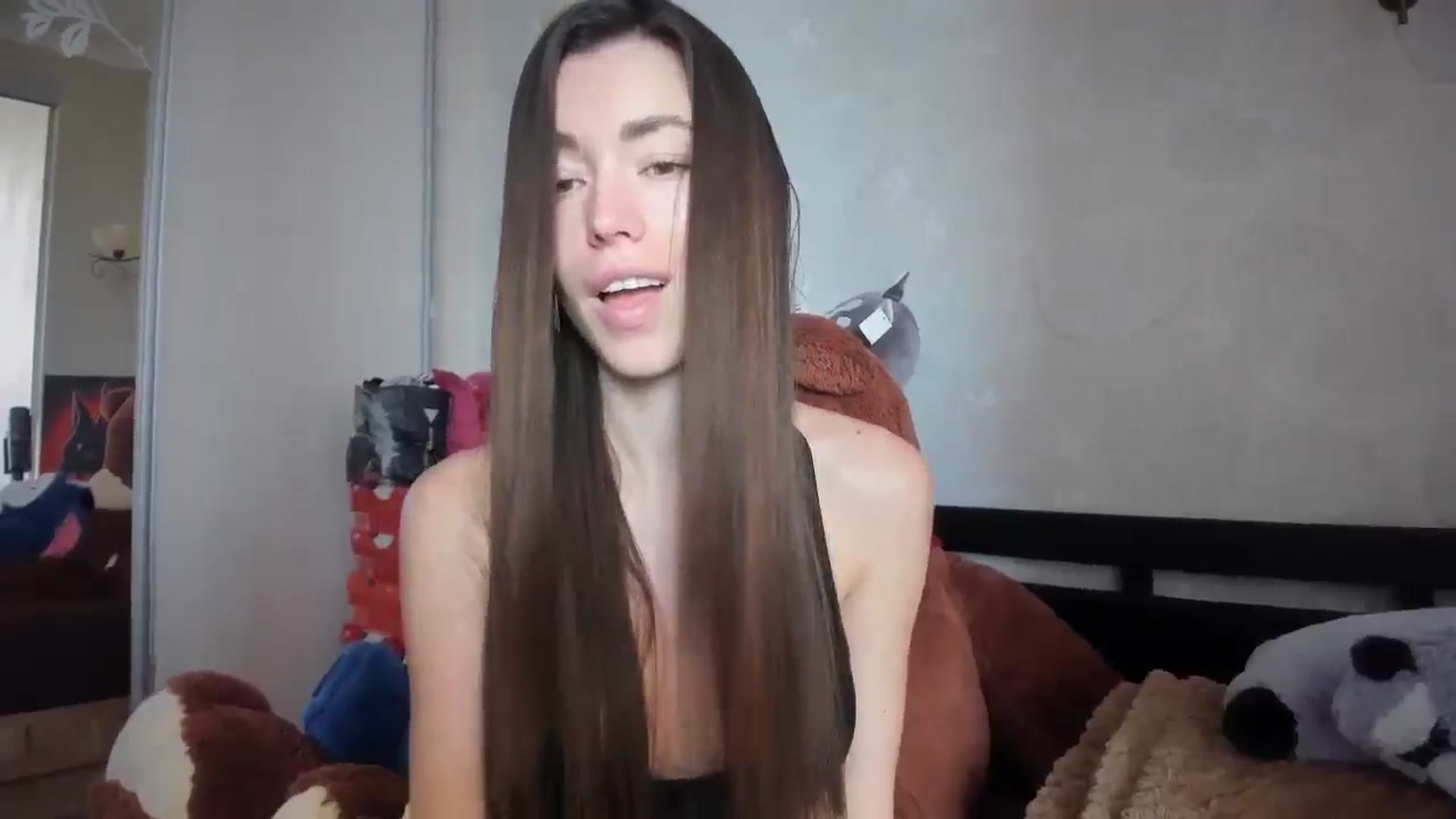 Gallery image thumbnail from laurensaenz's myfreecams stream on, 02/01/2026, 07:55 image 4 of 20