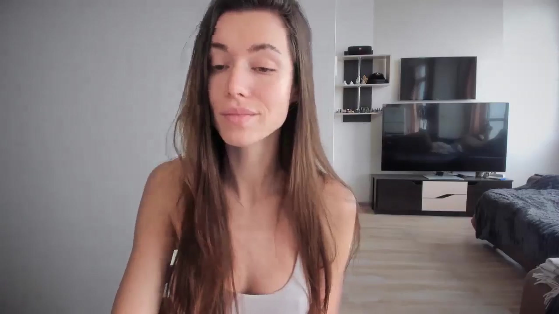 Gallery image thumbnail from laurensaenz's myfreecams stream on, 02/06/2026, 10:24 image 17 of 20