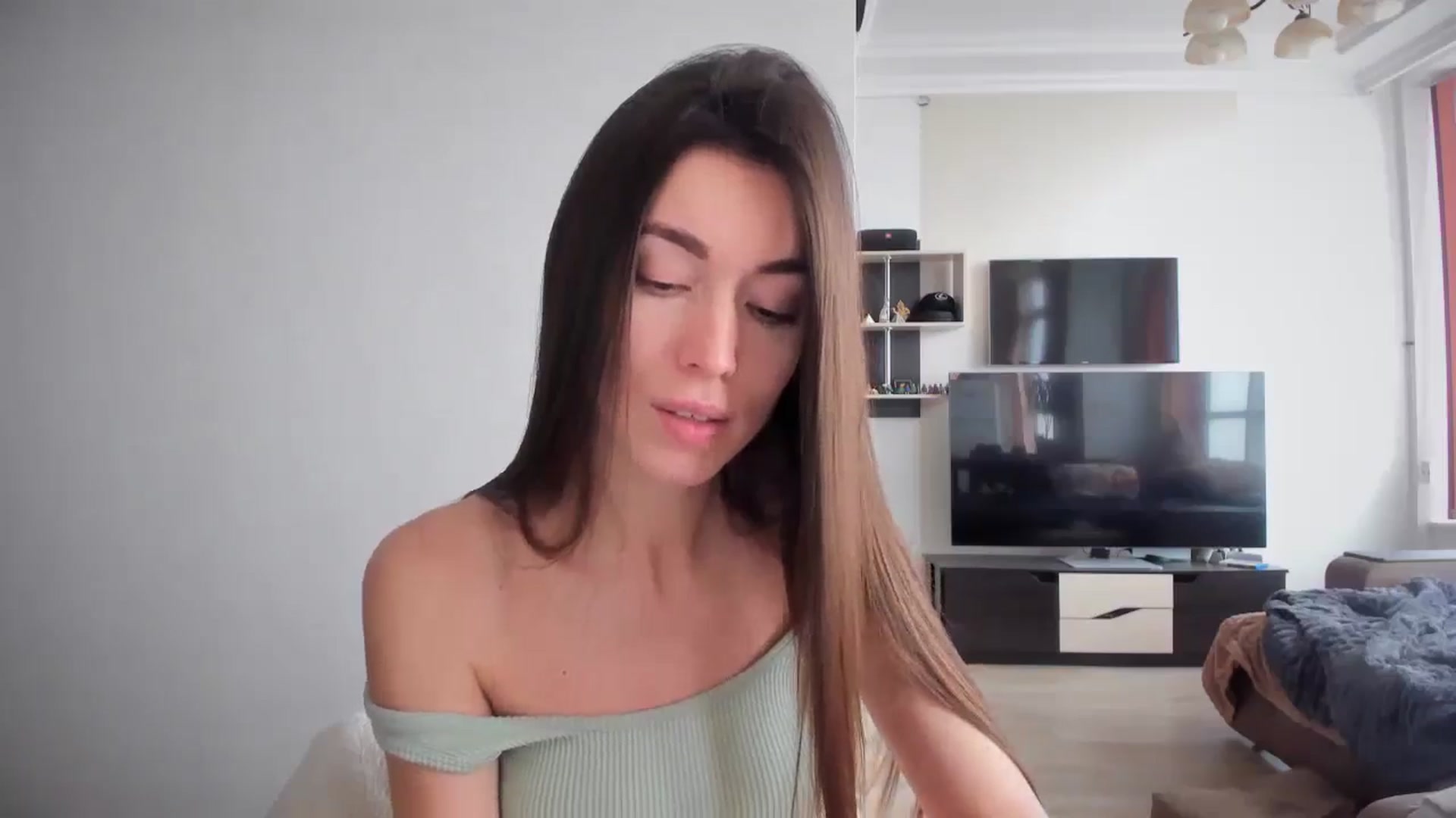 Gallery image thumbnail from laurensaenz's myfreecams stream on, 02/07/2026, 09:13 image 17 of 20