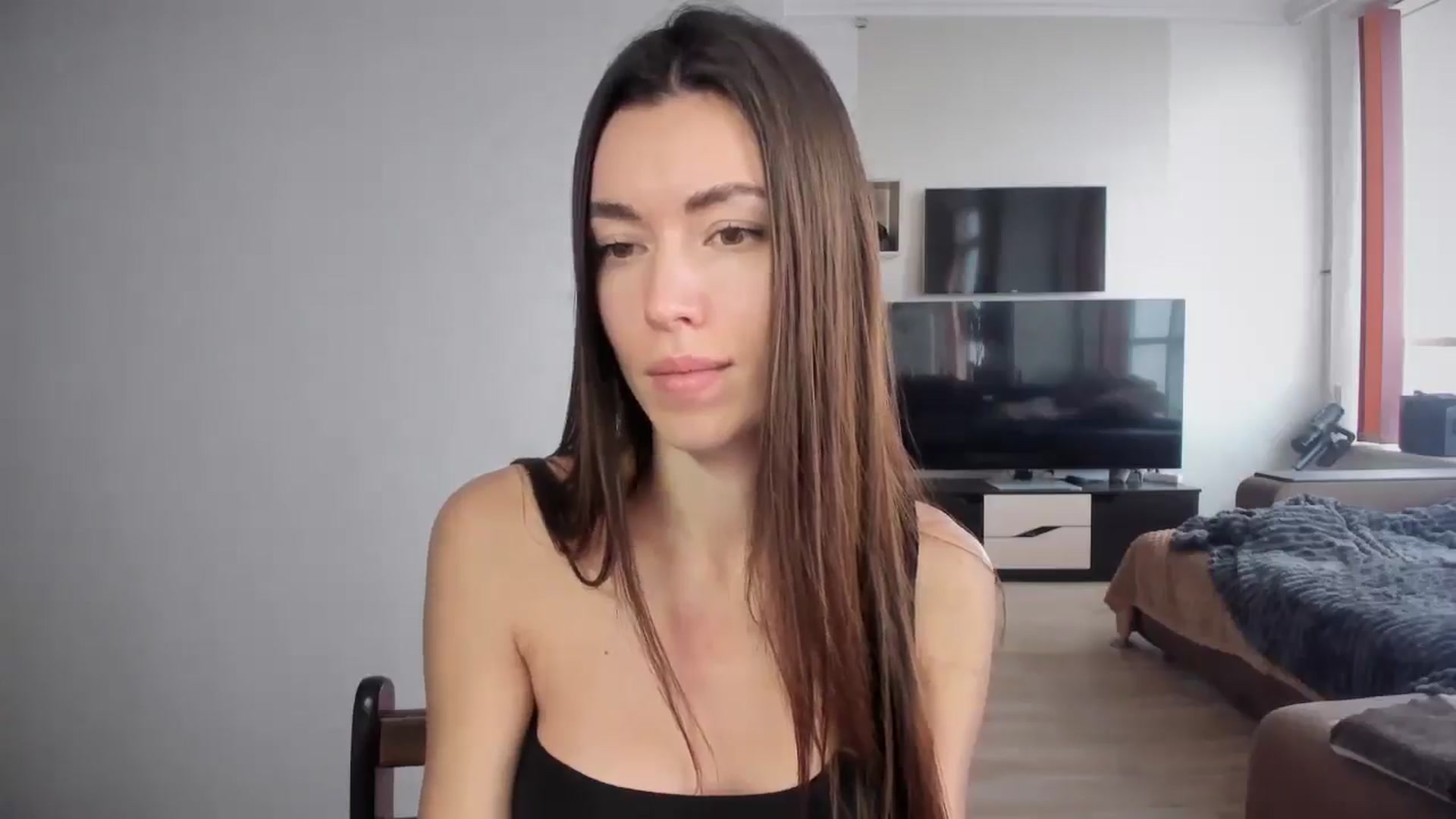 Gallery image thumbnail from laurensaenz's myfreecams stream on, 02/12/2026, 09:40 image 13 of 20