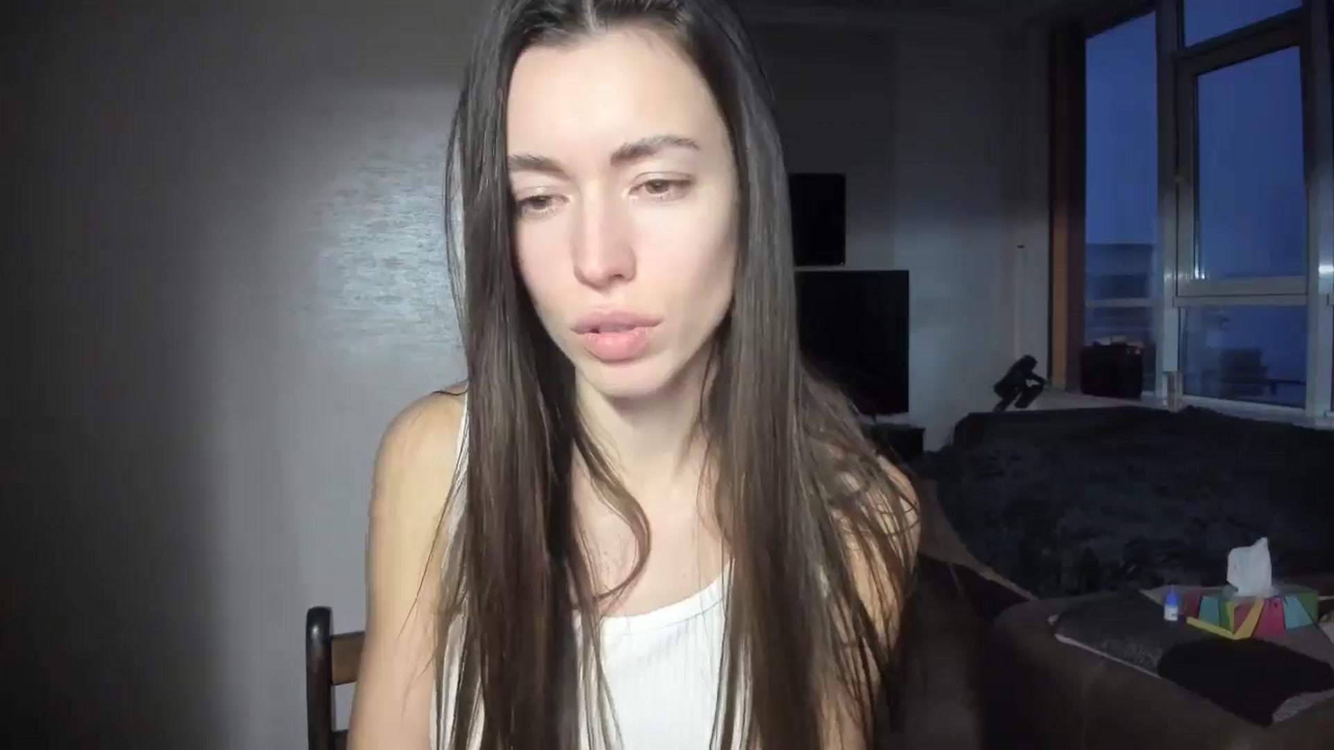 Gallery image thumbnail from laurensaenz's myfreecams stream on, 02/12/2026, 16:23 image 12 of 20
