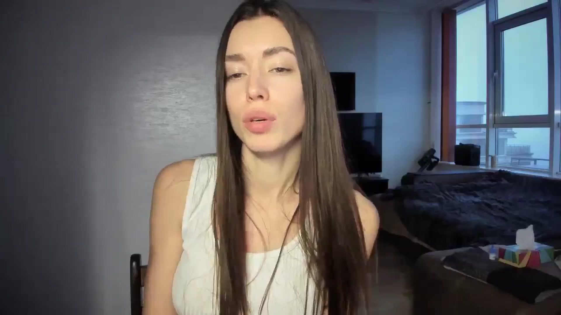 Gallery image thumbnail from laurensaenz's myfreecams stream on, 02/12/2026, 16:23 image 8 of 20