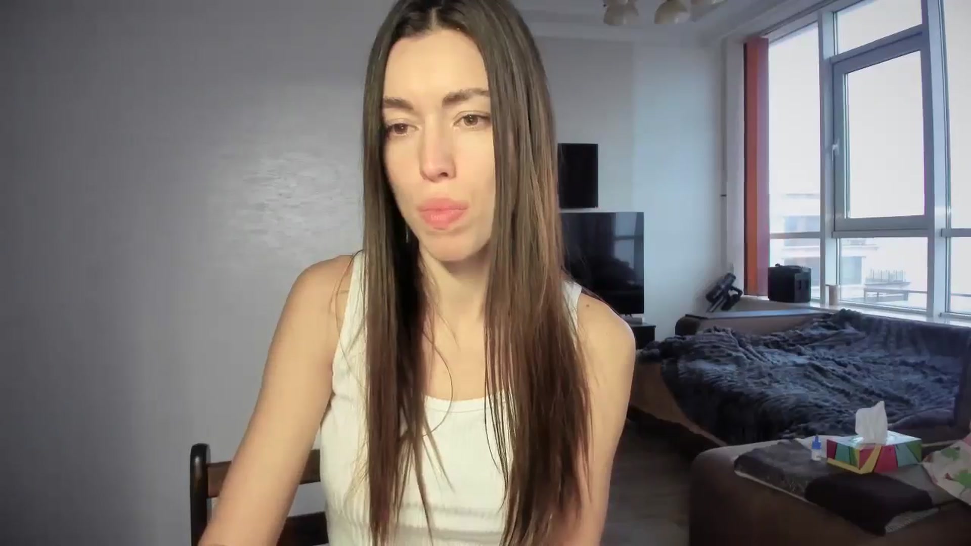 Gallery image thumbnail from laurensaenz's myfreecams stream on, 02/12/2026, 16:23 image 5 of 20