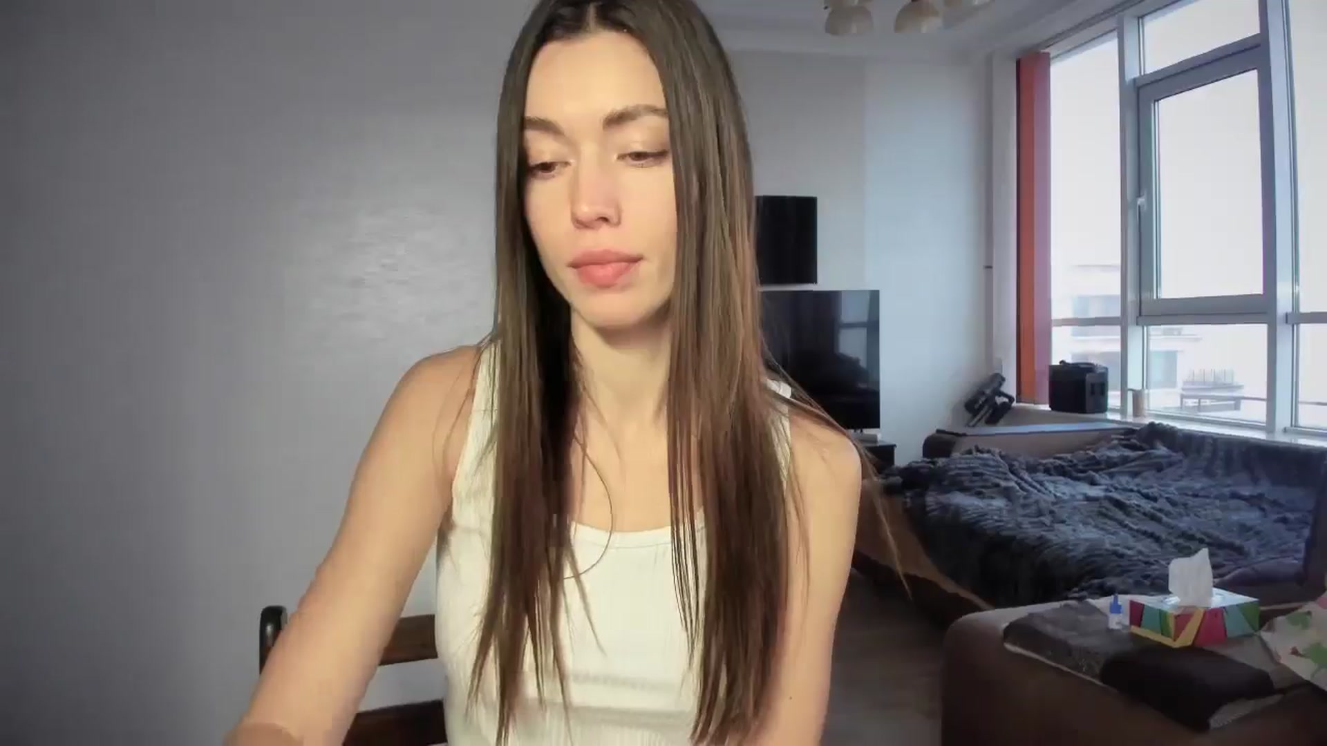 Gallery image thumbnail from laurensaenz's myfreecams stream on, 02/12/2026, 16:23 image 4 of 20
