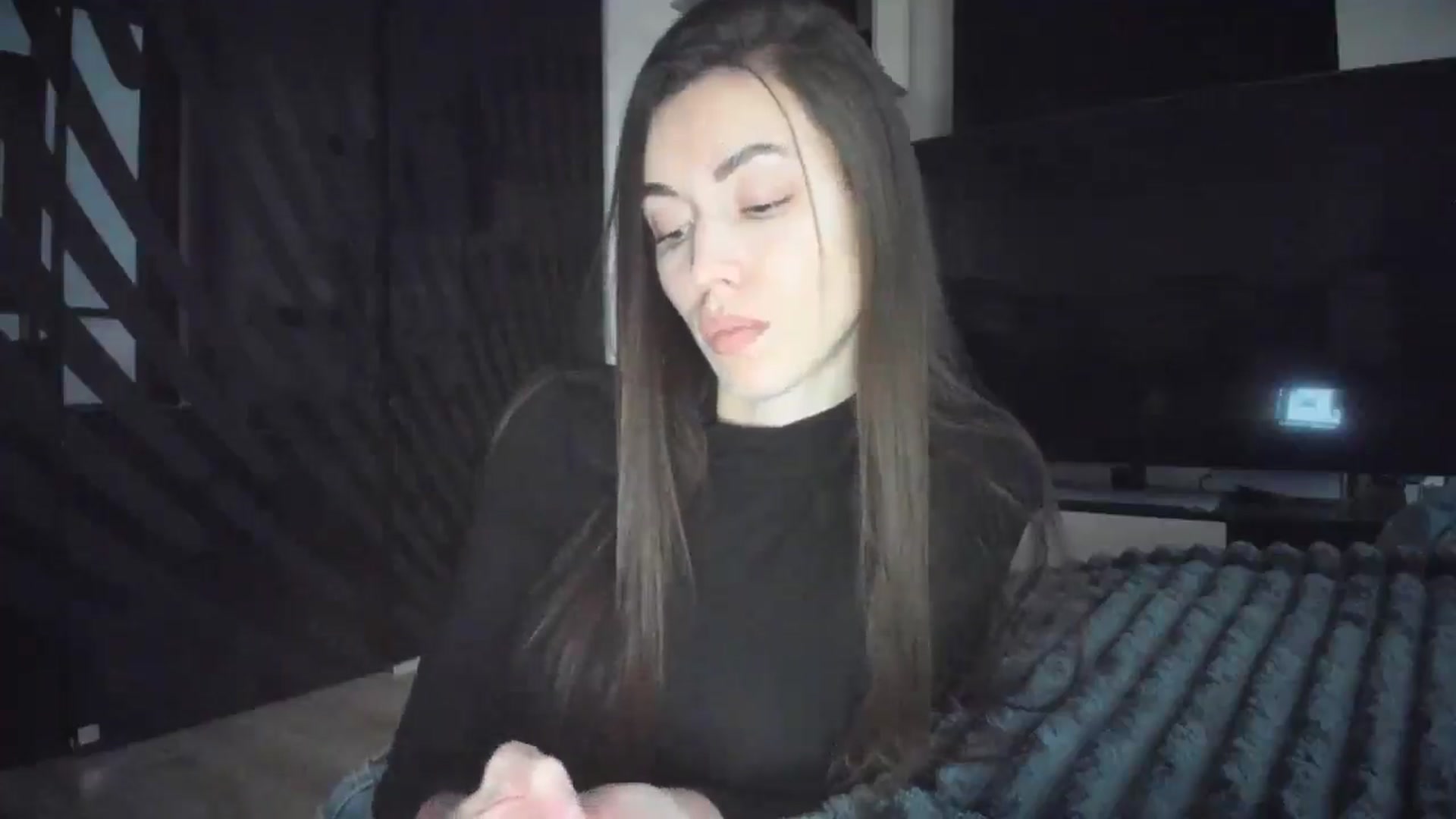 Gallery image thumbnail from laurensaenz's myfreecams stream on, 02/16/2026, 15:49 image 6 of 20