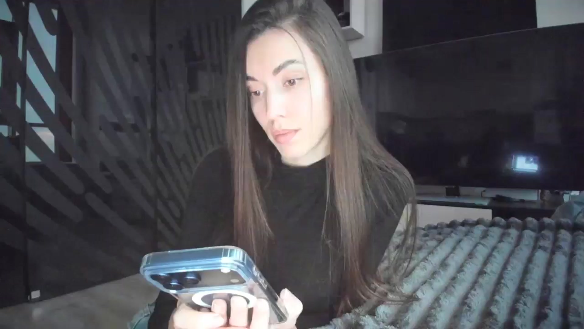 Gallery image thumbnail from laurensaenz's myfreecams stream on, 02/16/2026, 15:49 image 1 of 20