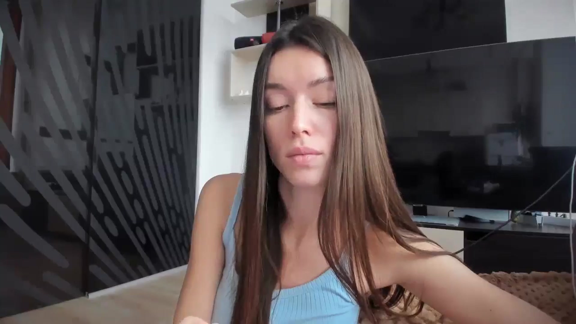 Gallery image thumbnail from laurensaenz's myfreecams stream on, 02/18/2026, 09:37 image 14 of 20