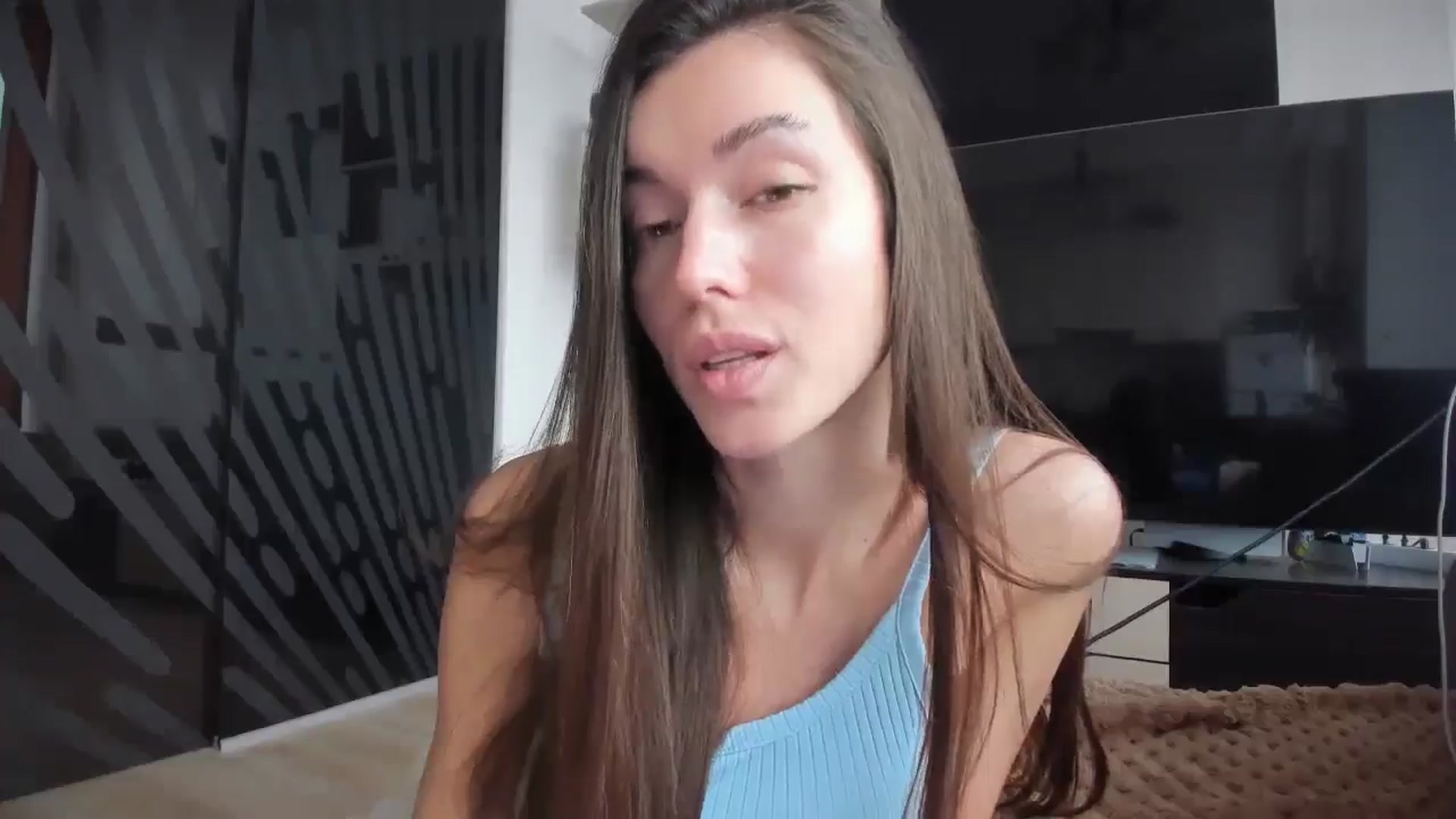 Gallery image thumbnail from laurensaenz's myfreecams stream on, 02/18/2026, 09:37 image 19 of 20