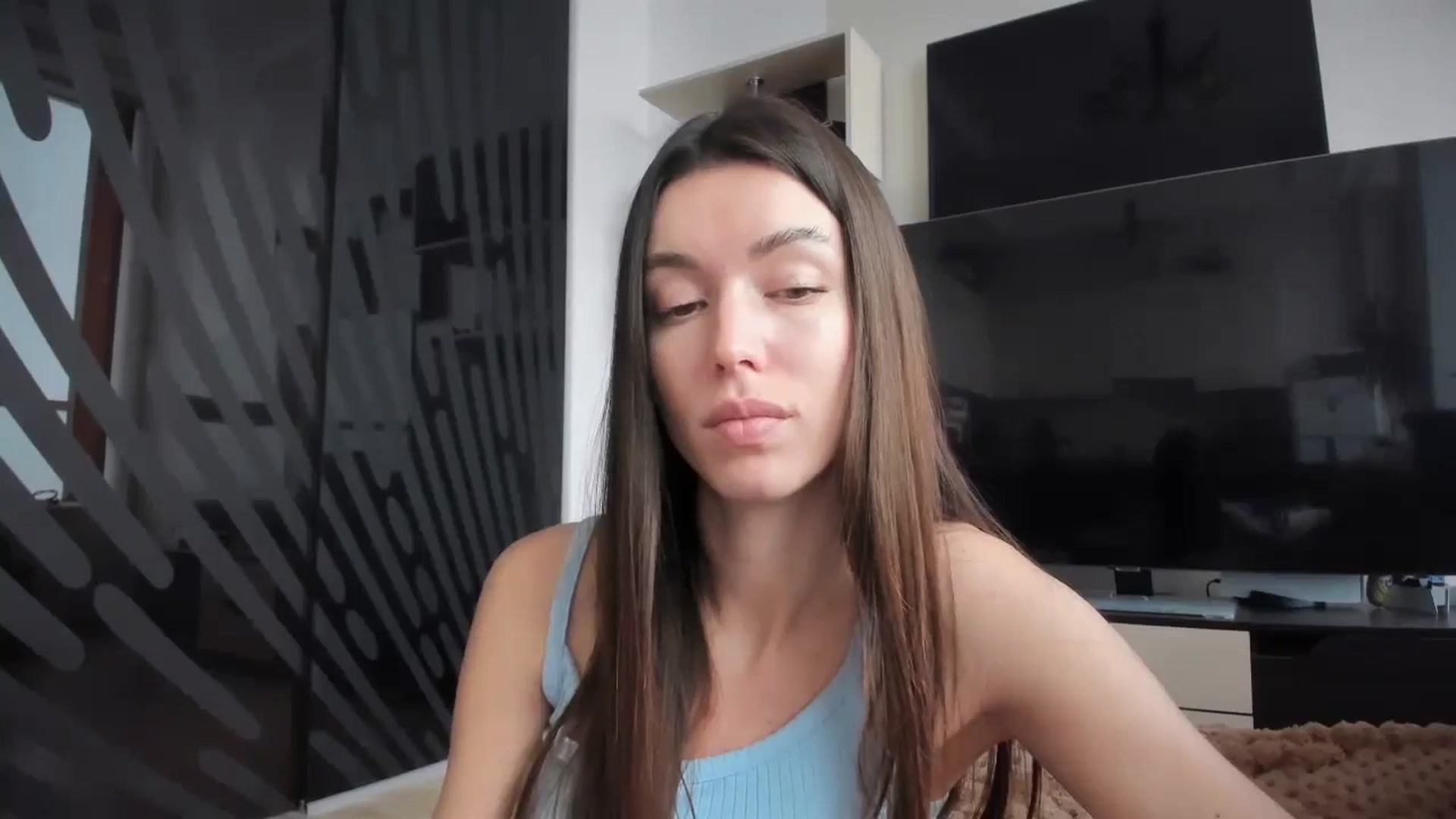 Gallery image thumbnail from laurensaenz's myfreecams stream on, 02/18/2026, 09:37 image 4 of 20