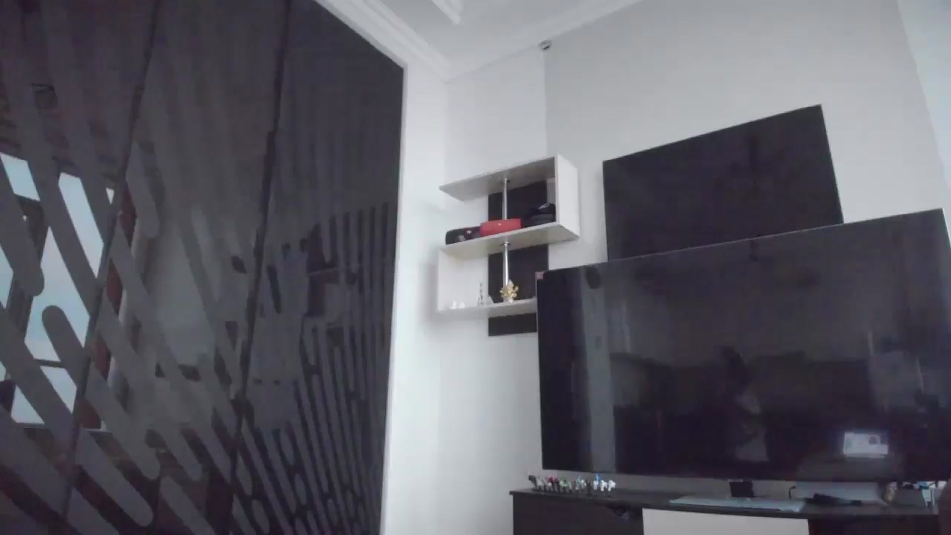 Gallery image thumbnail from laurensaenz's myfreecams stream on, 02/27/2026, 15:32 image 13 of 20