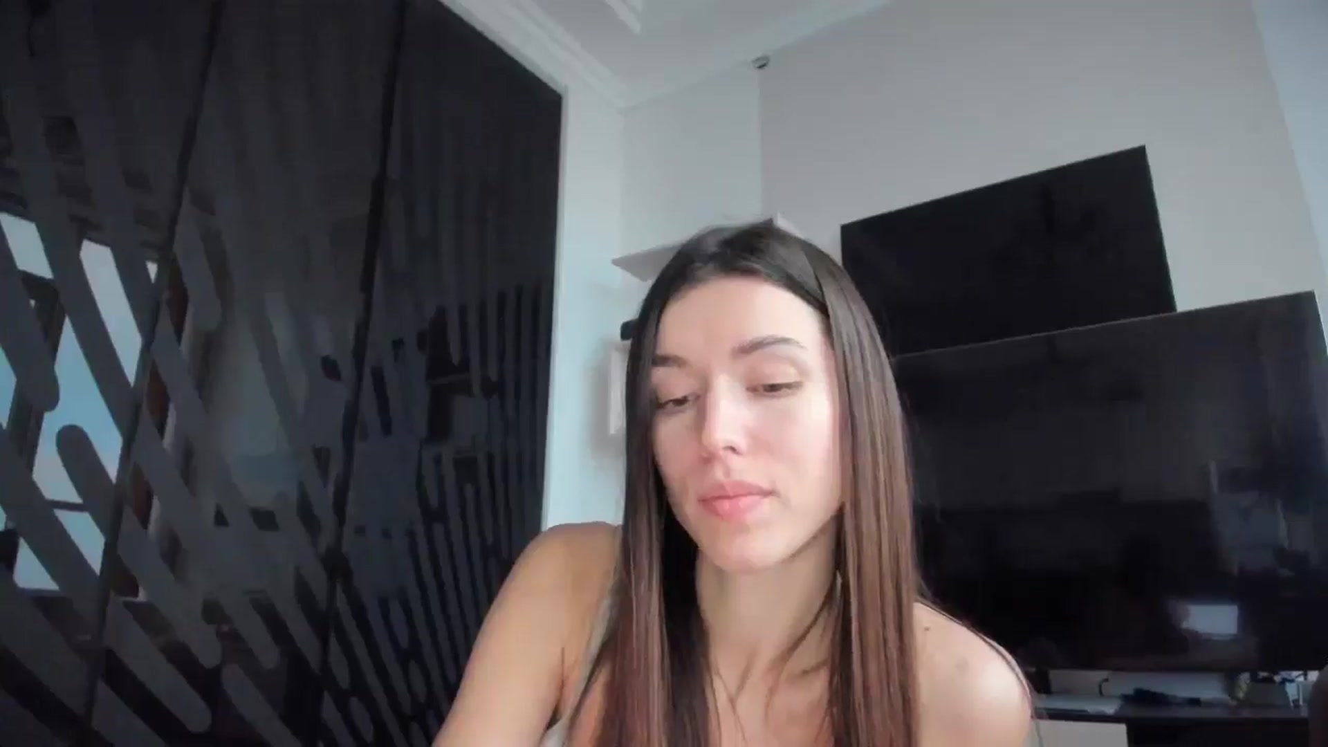 Gallery image thumbnail from laurensaenz's myfreecams stream on, 02/27/2026, 15:32 image 8 of 20