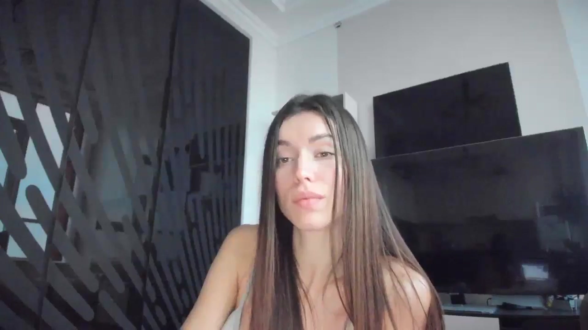 Gallery image thumbnail from laurensaenz's myfreecams stream on, 02/27/2026, 15:32 image 11 of 20