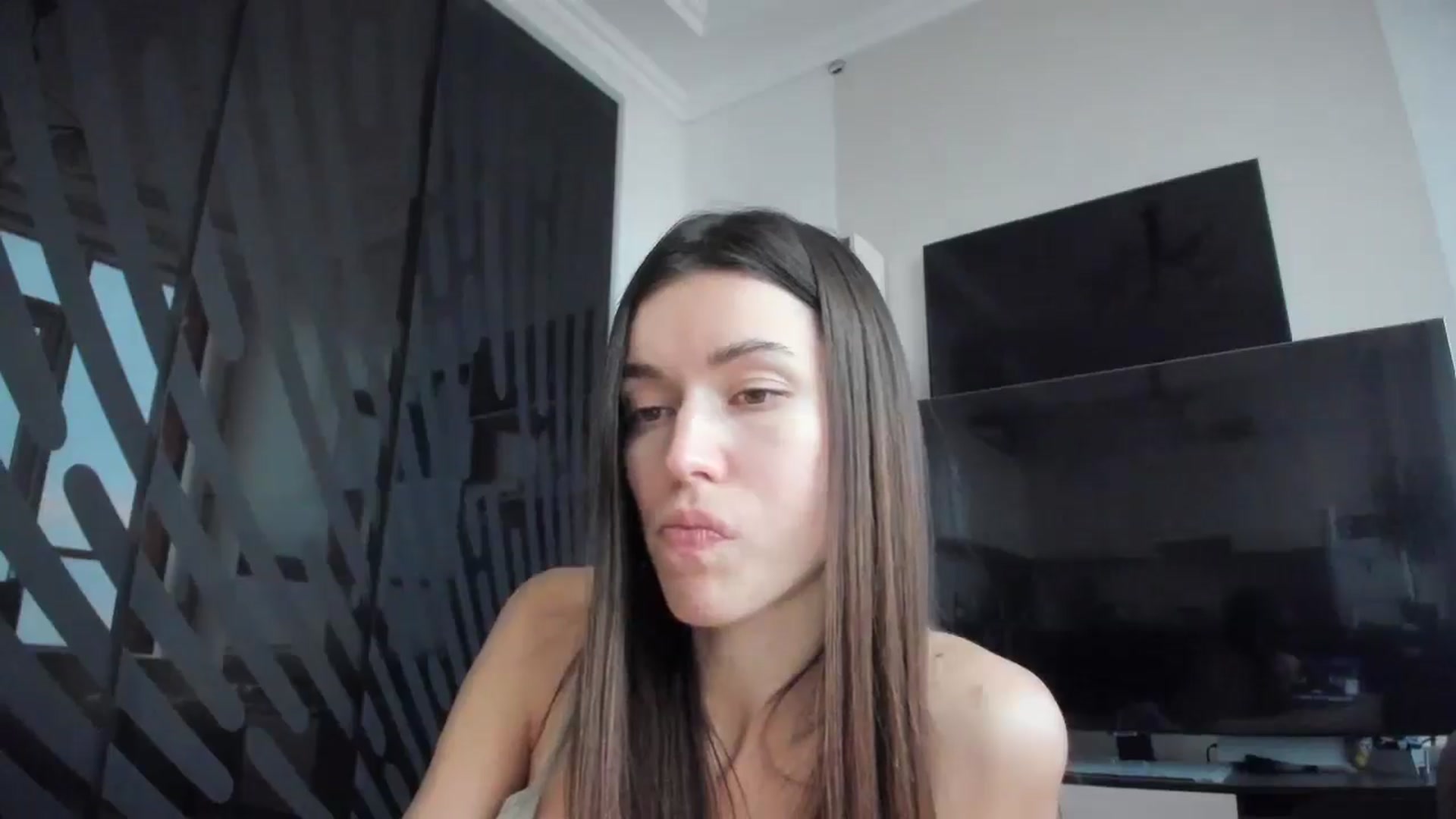Gallery image thumbnail from laurensaenz's myfreecams stream on, 02/27/2026, 15:32 image 5 of 20