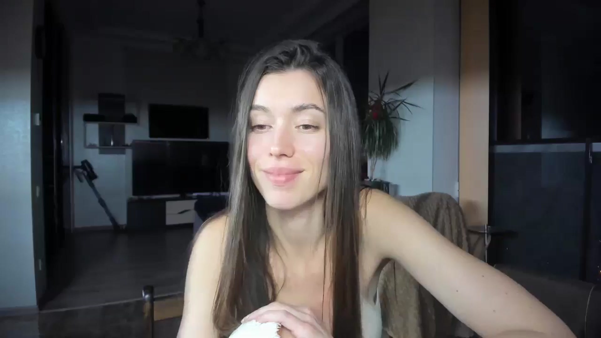 Gallery image thumbnail from laurensaenz's myfreecams stream on, 02/28/2026, 19:41 image 6 of 20