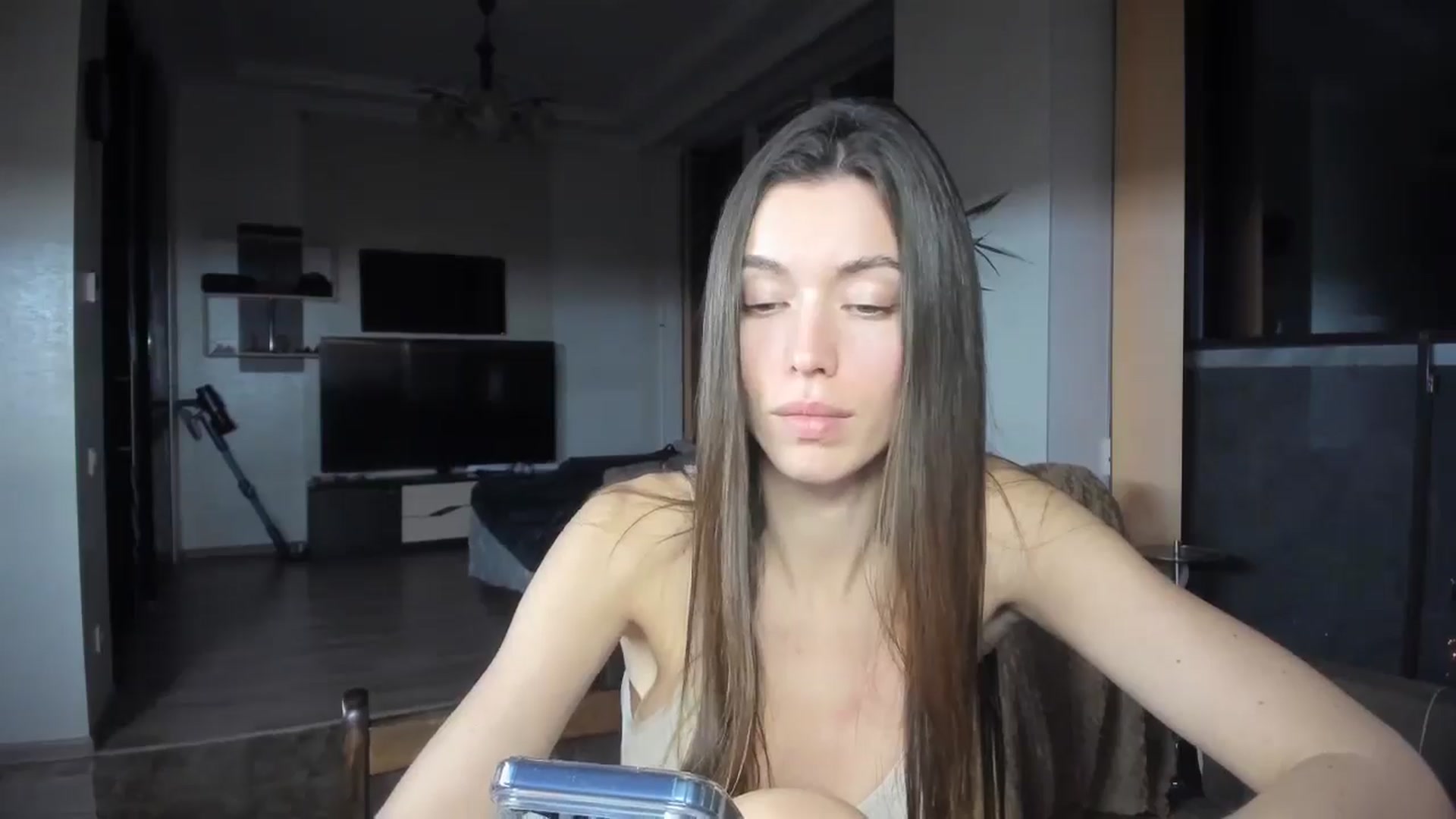 Gallery image thumbnail from laurensaenz's myfreecams stream on, 02/28/2026, 19:41 image 14 of 20