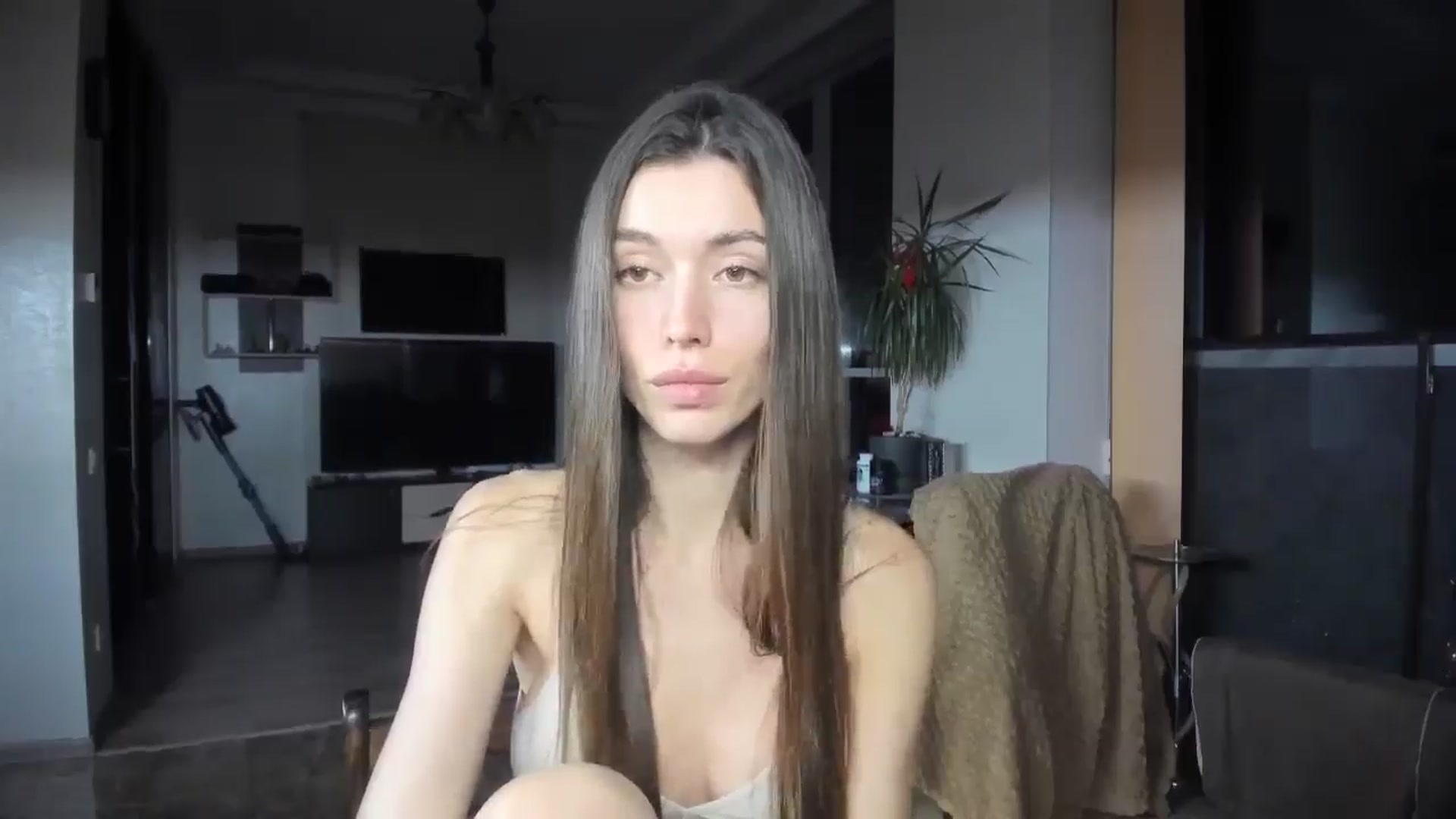 Gallery image thumbnail from laurensaenz's myfreecams stream on, 02/28/2026, 19:41 image 15 of 20