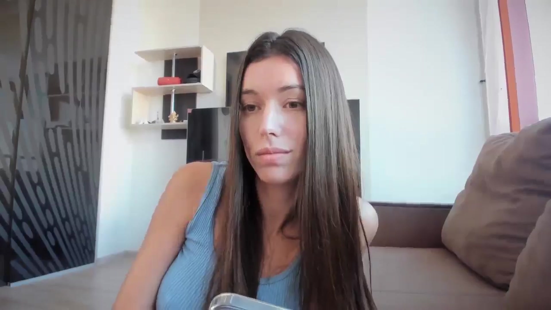 Gallery image thumbnail from laurensaenz's myfreecams stream on, 03/04/2026, 15:06 image 12 of 20