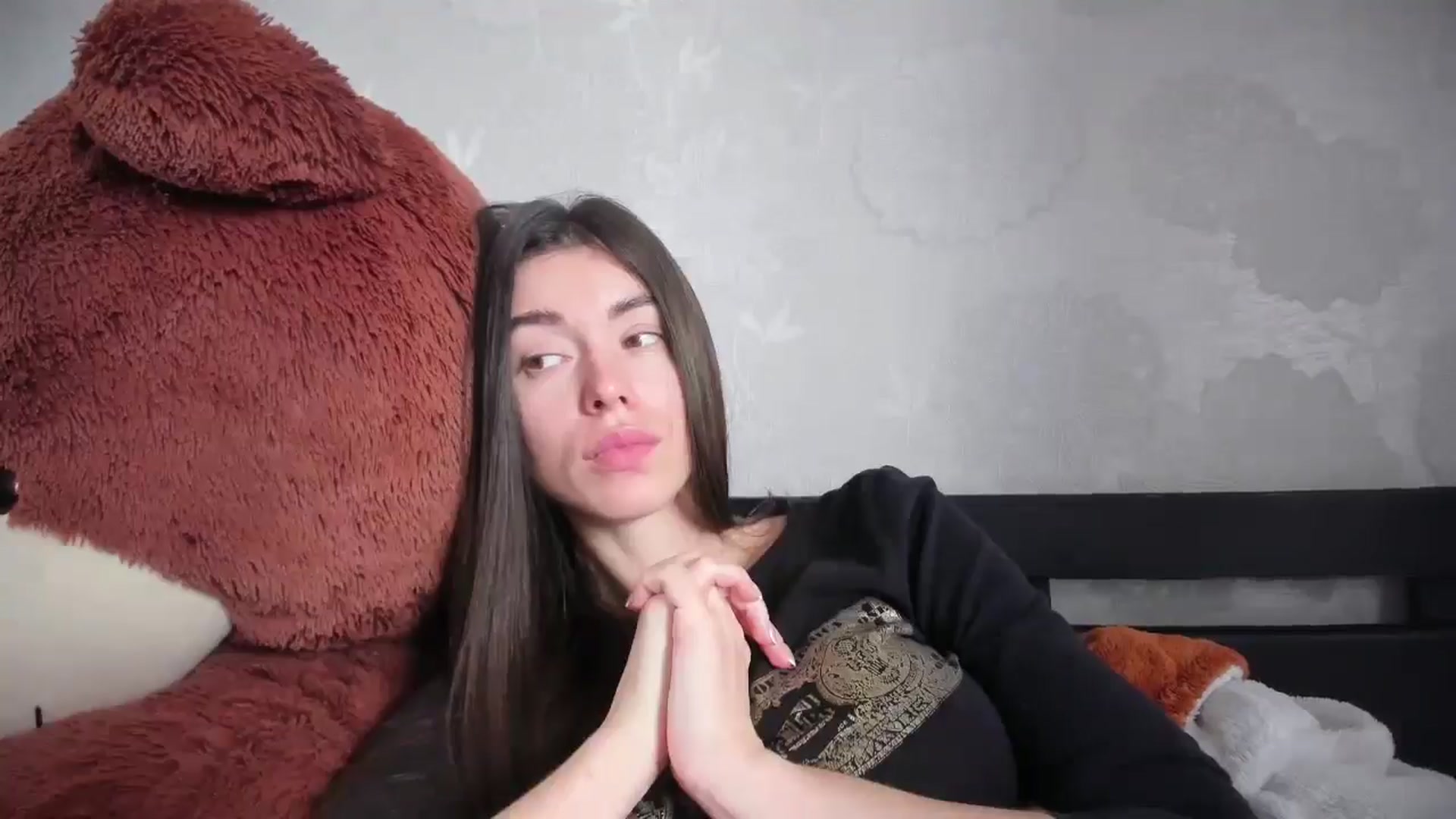 Gallery image thumbnail from laurensaenz's myfreecams stream on, 03/24/2026, 07:22 image 15 of 20