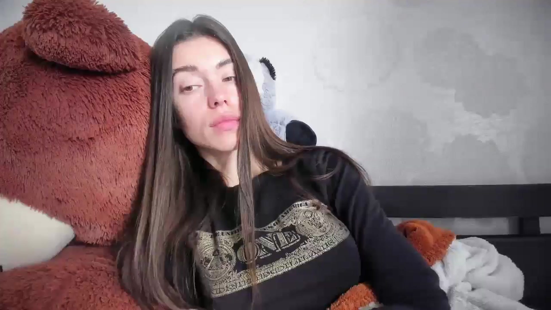 Gallery image thumbnail from laurensaenz's myfreecams stream on, 03/24/2026, 07:22 image 4 of 20