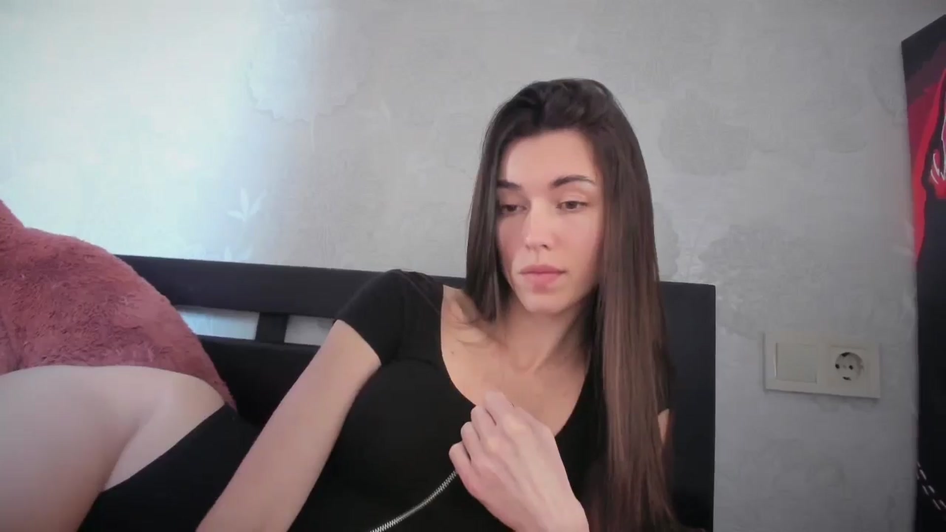 Gallery image thumbnail from laurensaenz's myfreecams stream on, 03/27/2026, 09:33 image 13 of 20