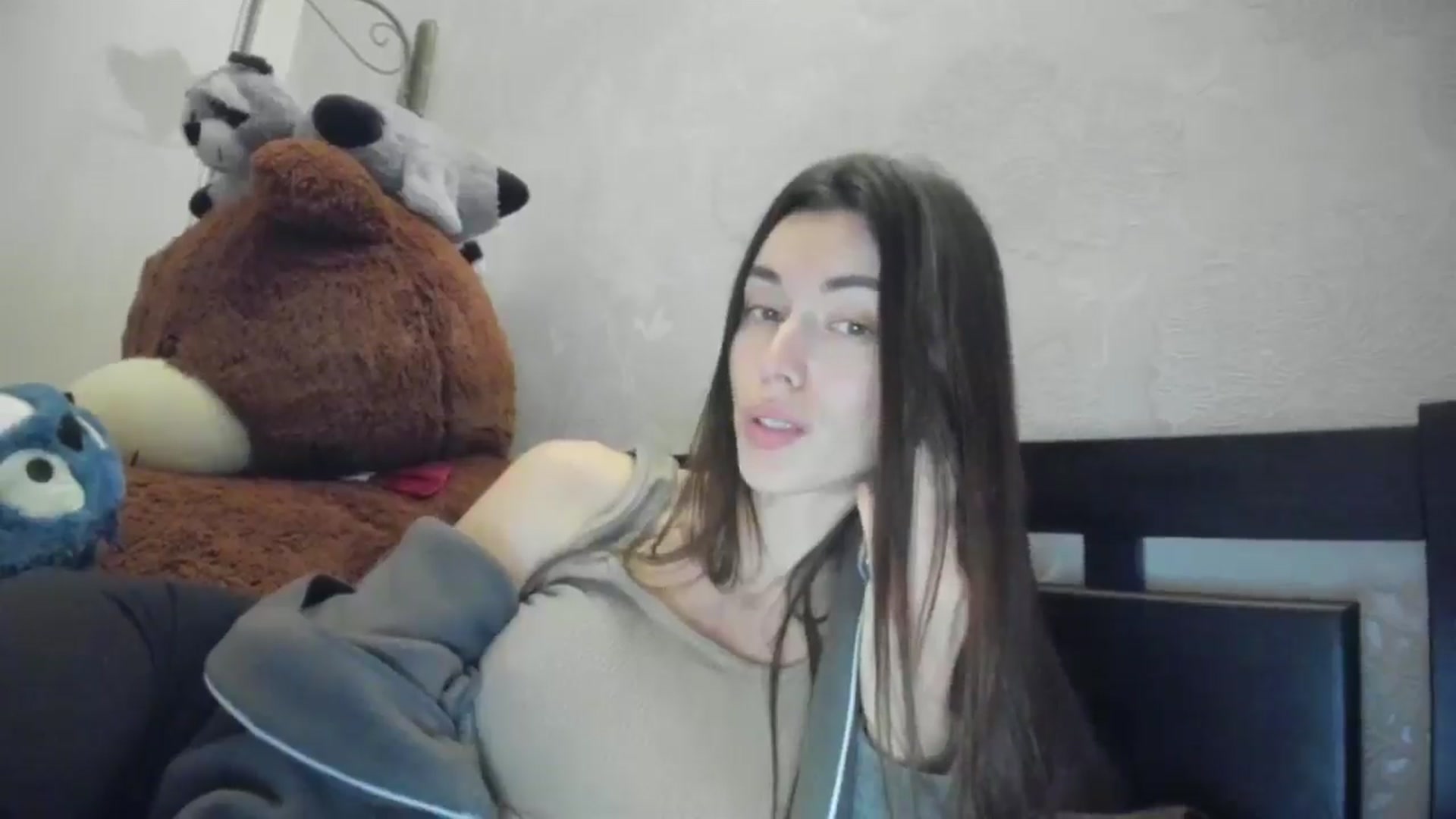Gallery image thumbnail from laurensaenz's myfreecams stream on, 03/27/2026, 18:06 image 6 of 20