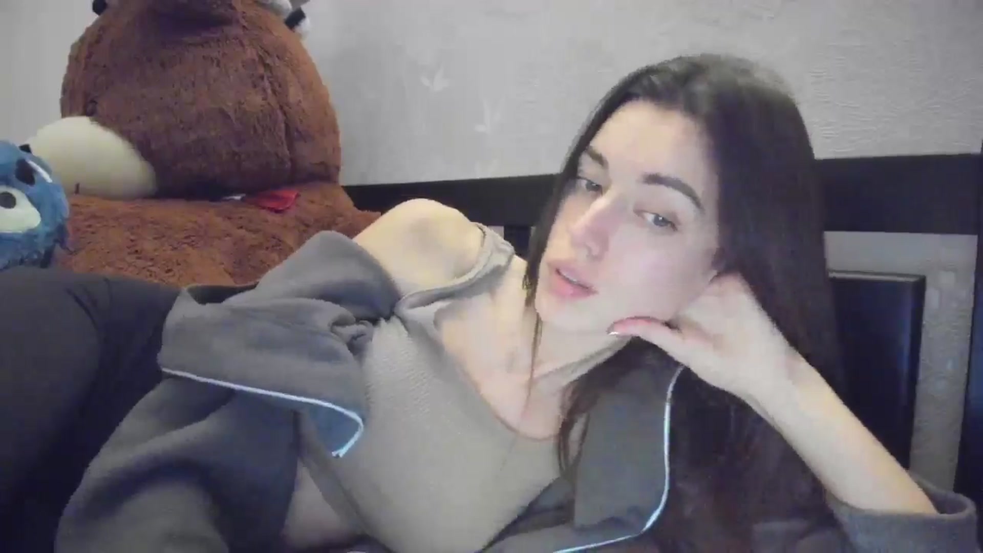 Gallery image thumbnail from laurensaenz's myfreecams stream on, 03/27/2026, 18:06 image 9 of 20